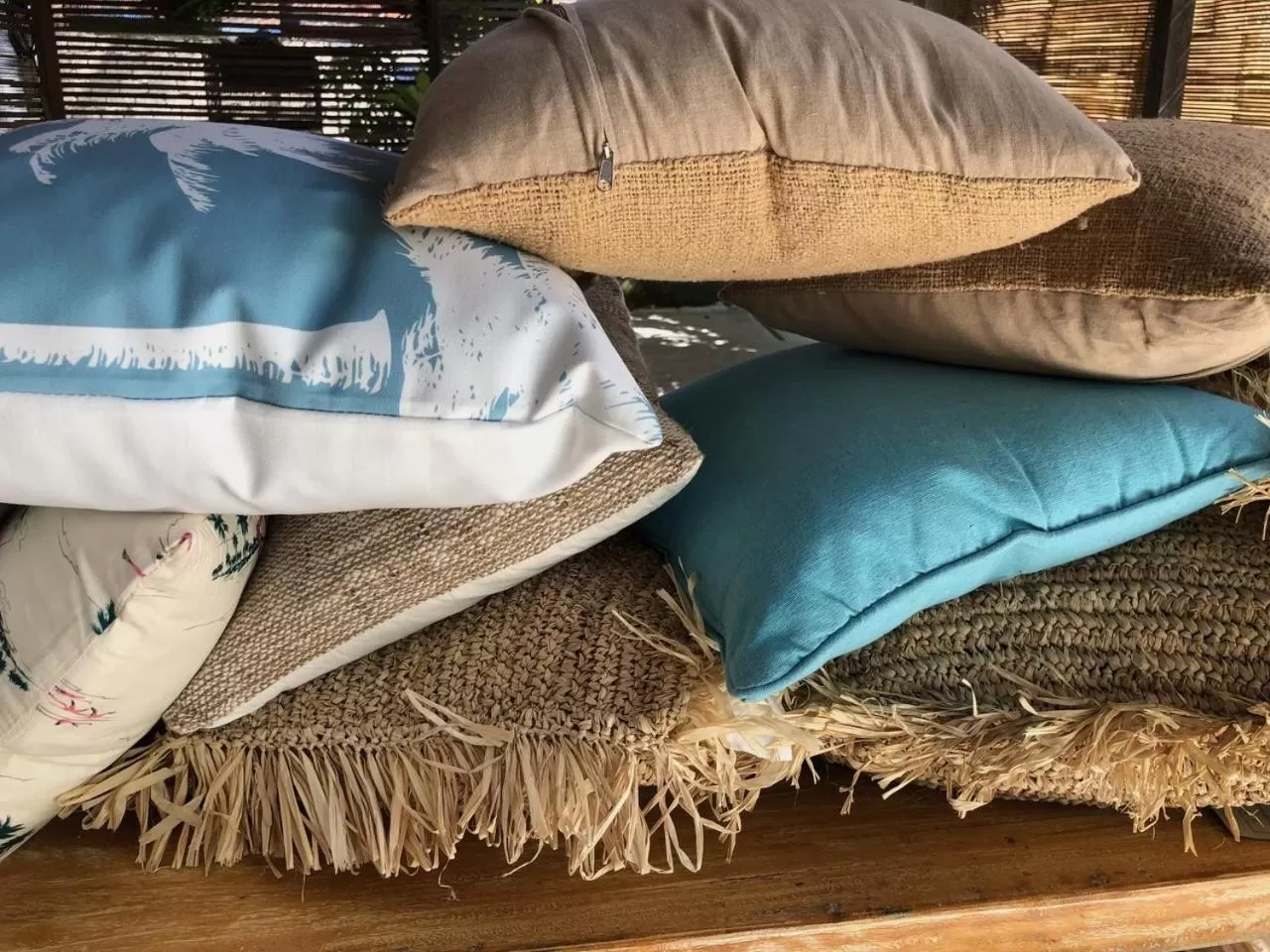 Bed in Omala Village Gili Air