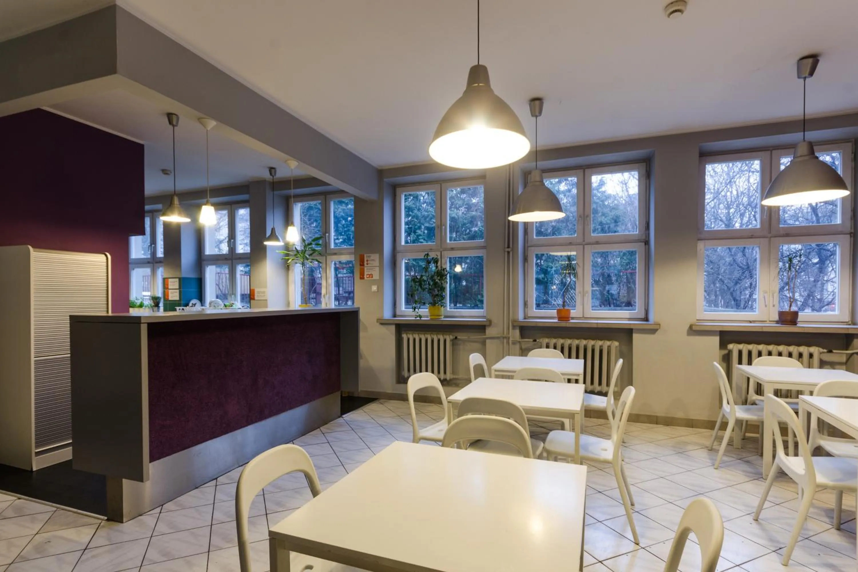 Restaurant/places to eat in Tatamka Hostel