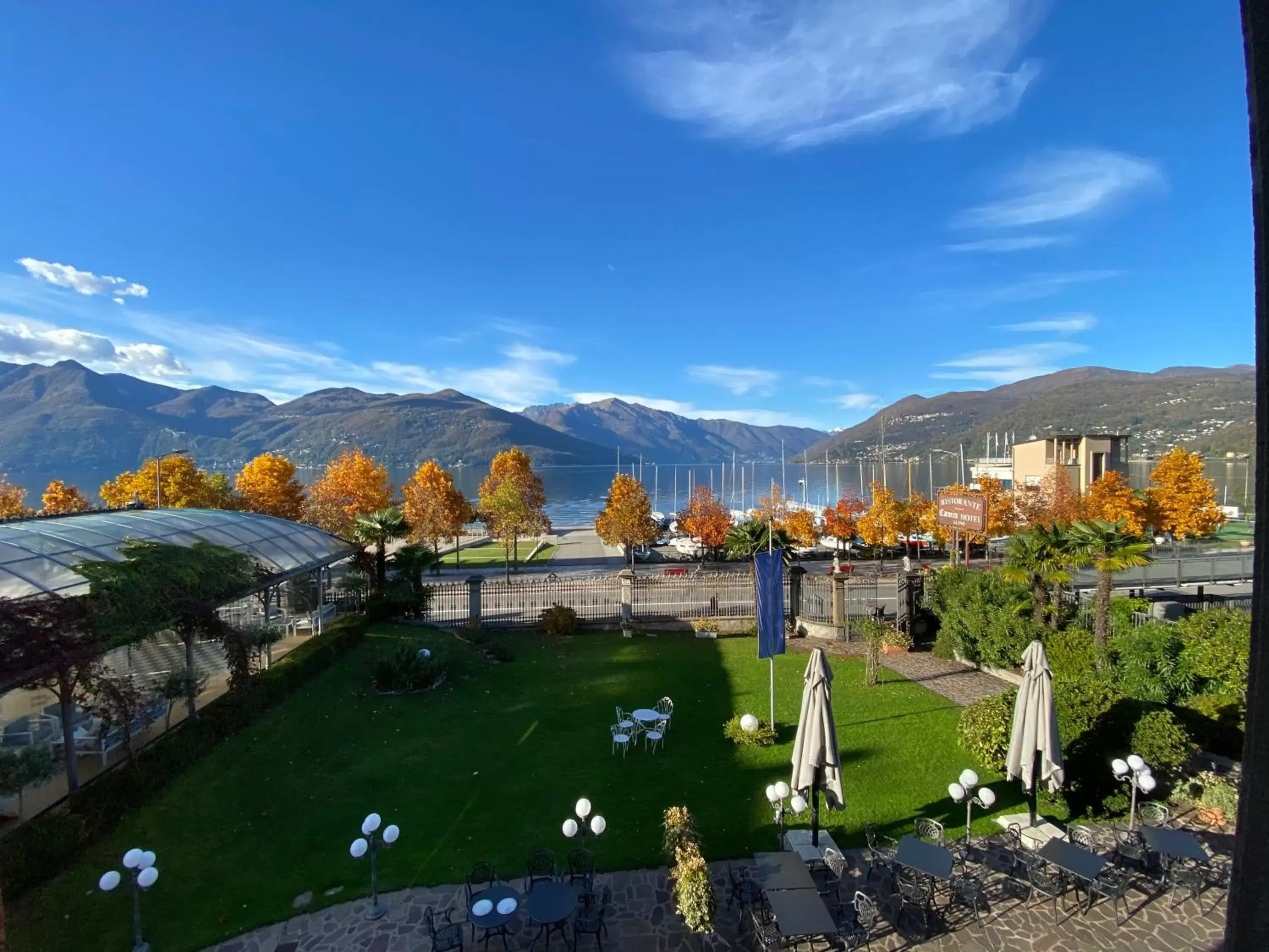 Garden view in Camin Hotel Luino