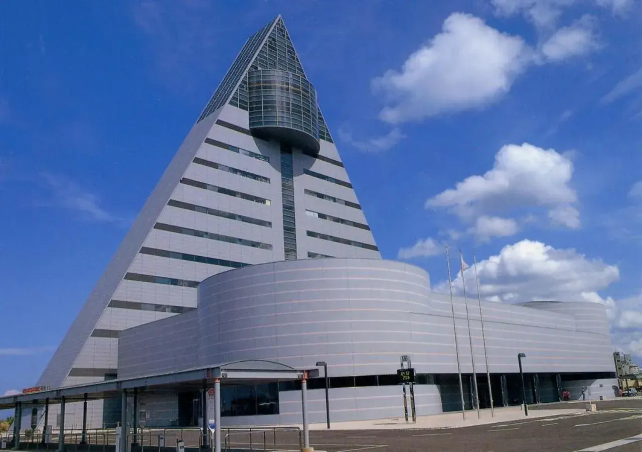 Nearby landmark, Property Building in Apa Hotel Aomori-Eki Kencho-Dori