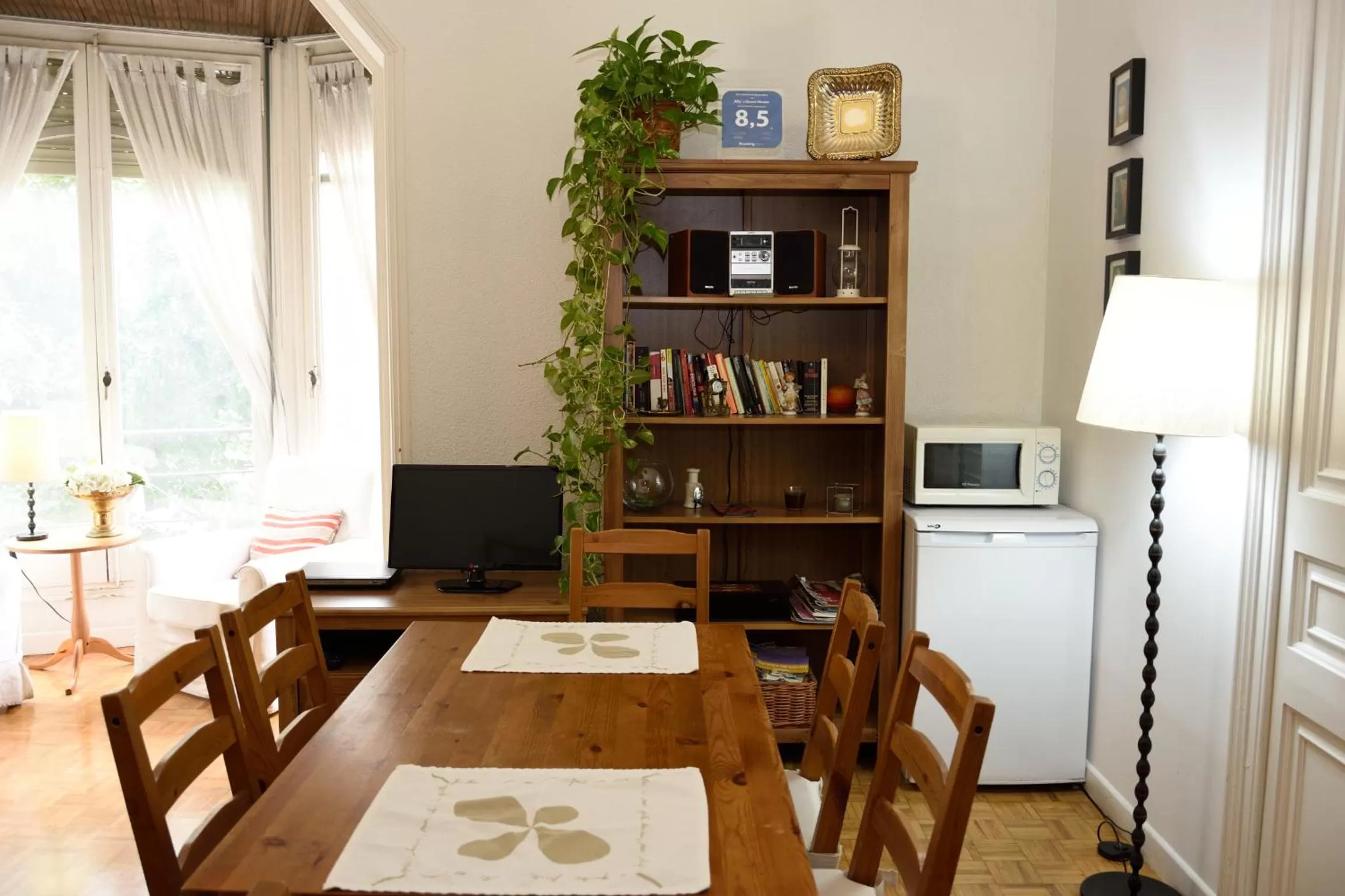 Dining Area in Ally's Bed&Breakfast,