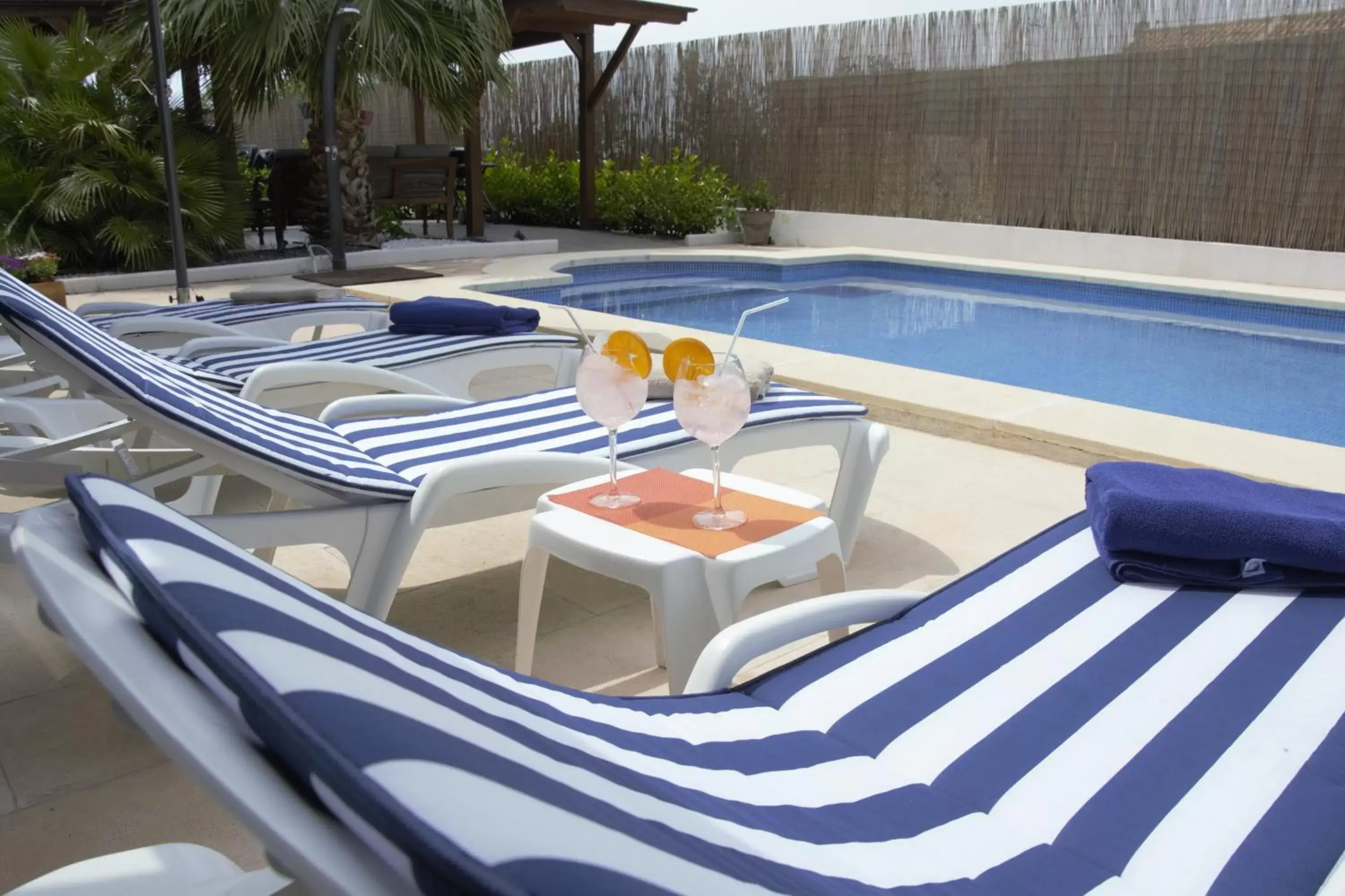 Day, Swimming Pool in Hotel Vista al Sol