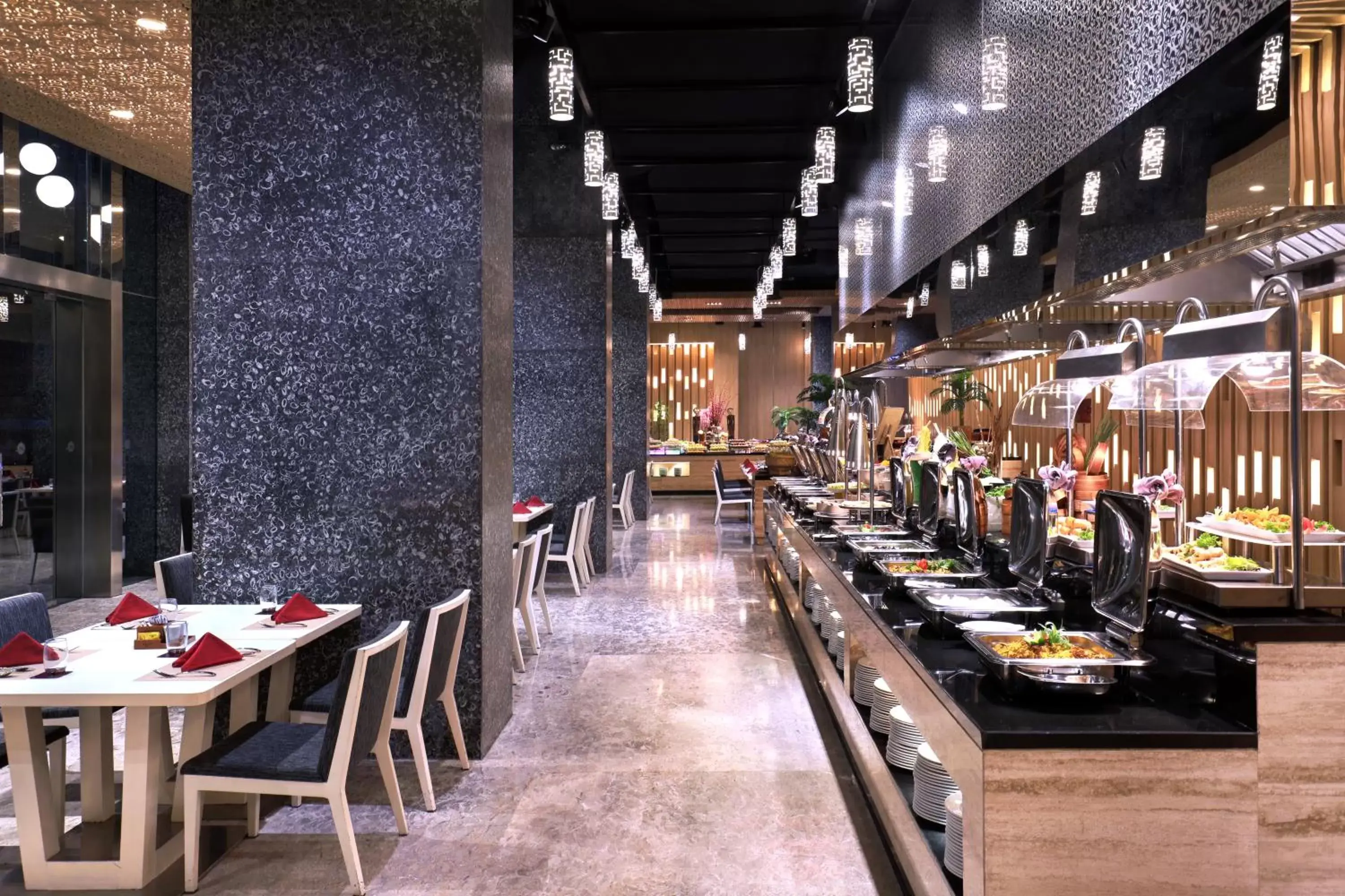 Restaurant/places to eat in Grand Mercure Jakarta Kemayoran Restaurant/places to eat in Grand Mercure Jakarta Kemayoran