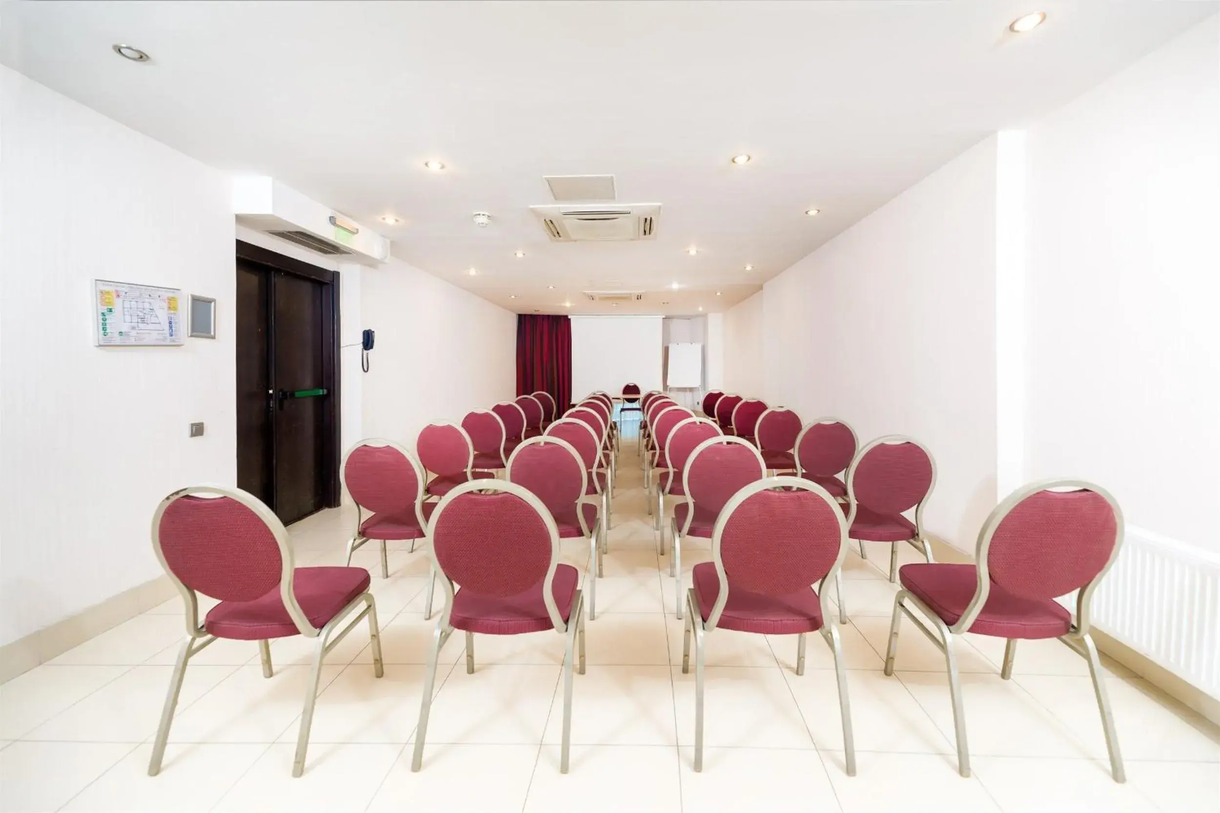 Meeting/conference room in Hotel CH Bucharest
