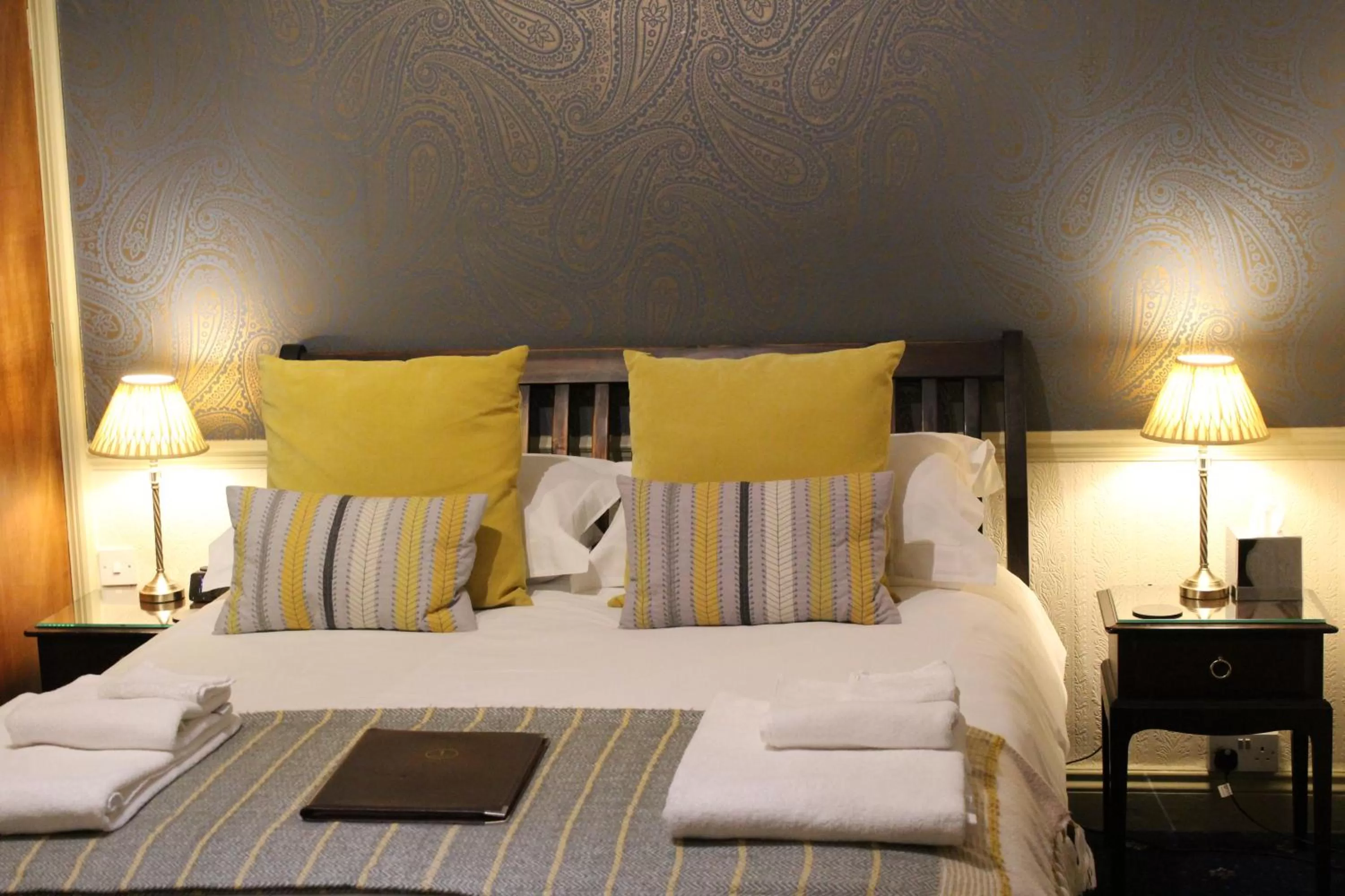 Bedroom, Bed in 1 Park Road