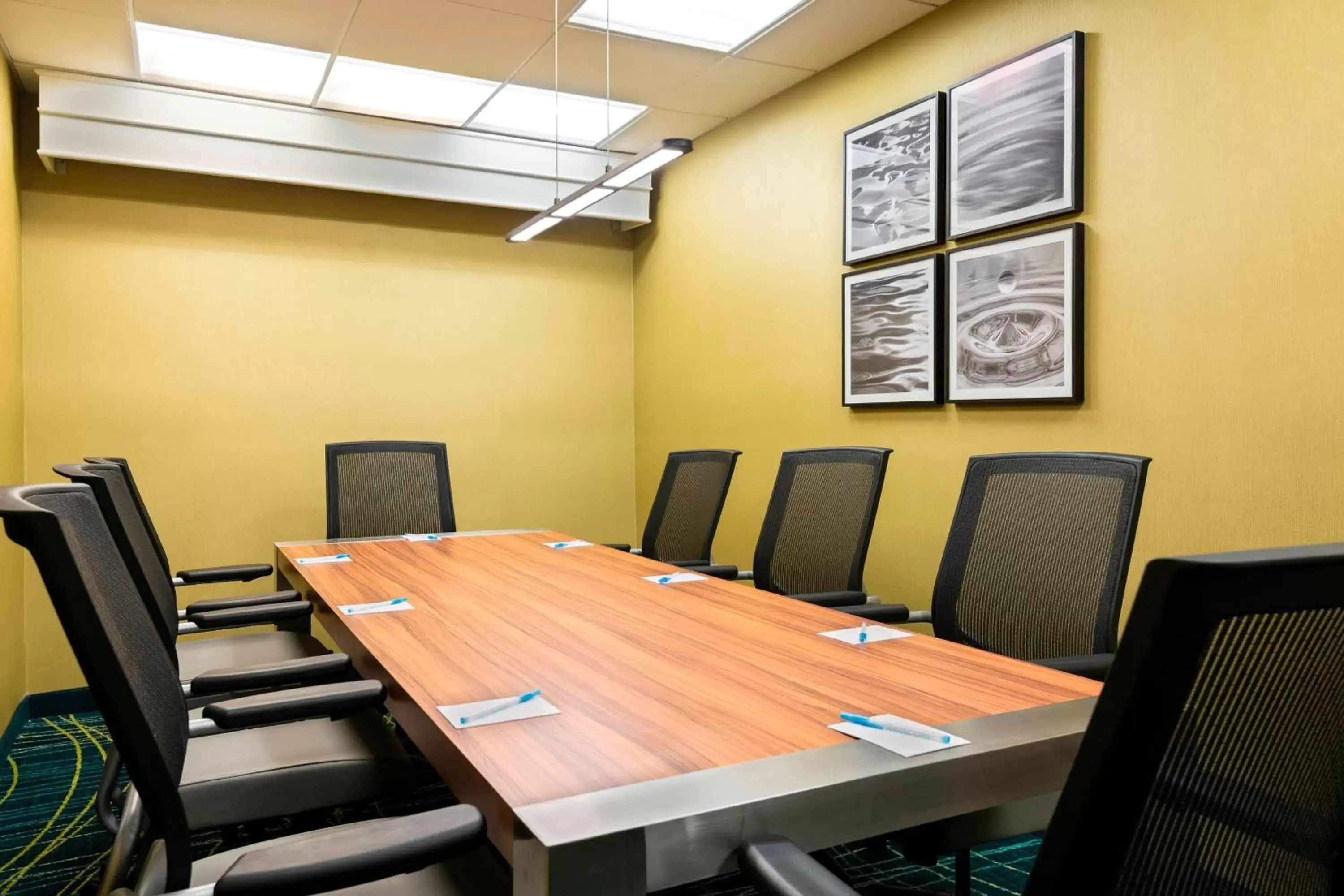 Meeting/conference room in SpringHill Suites Fort Myers Airport