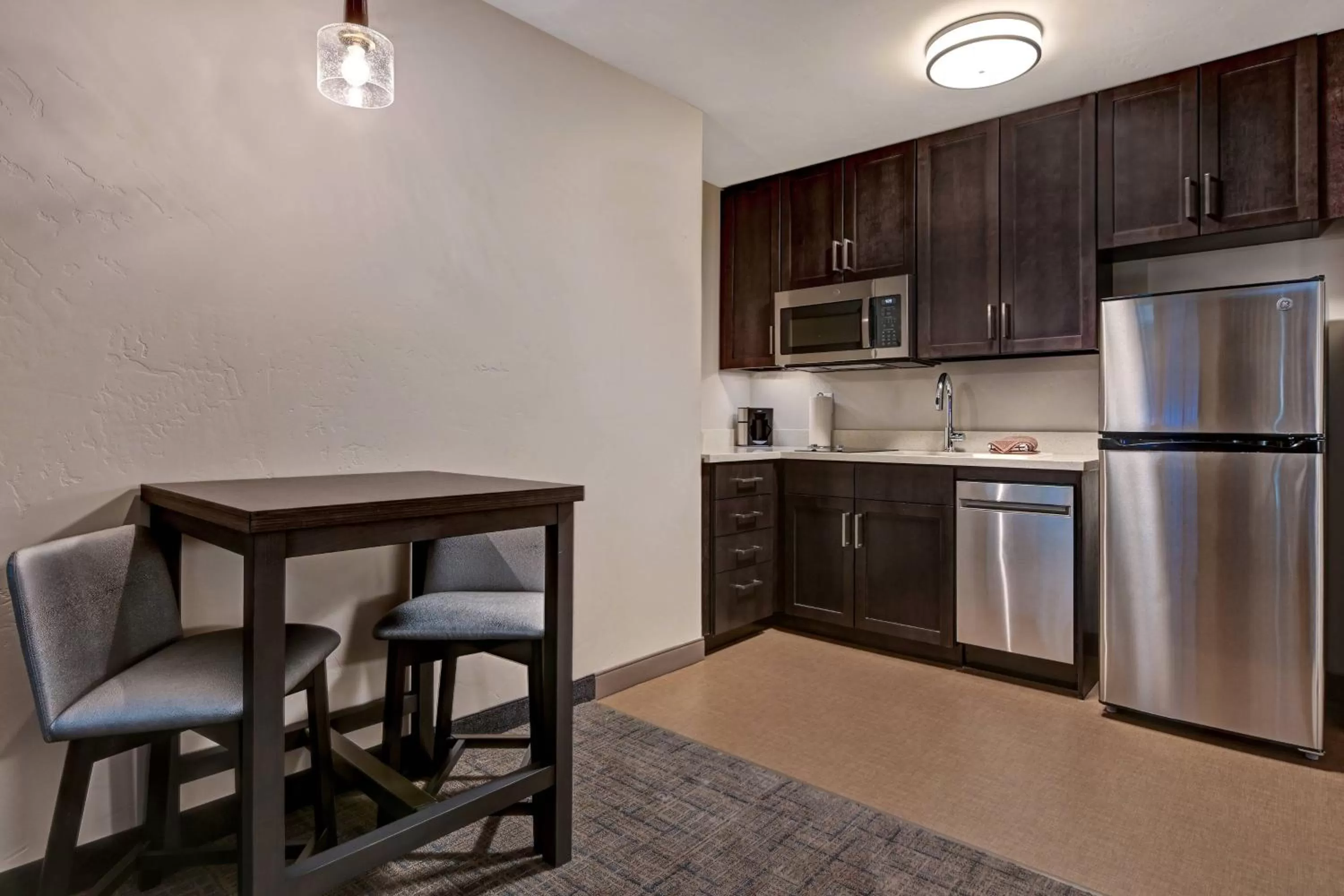 Kitchen or kitchenette in Residence Inn by Marriott Steamboat Springs