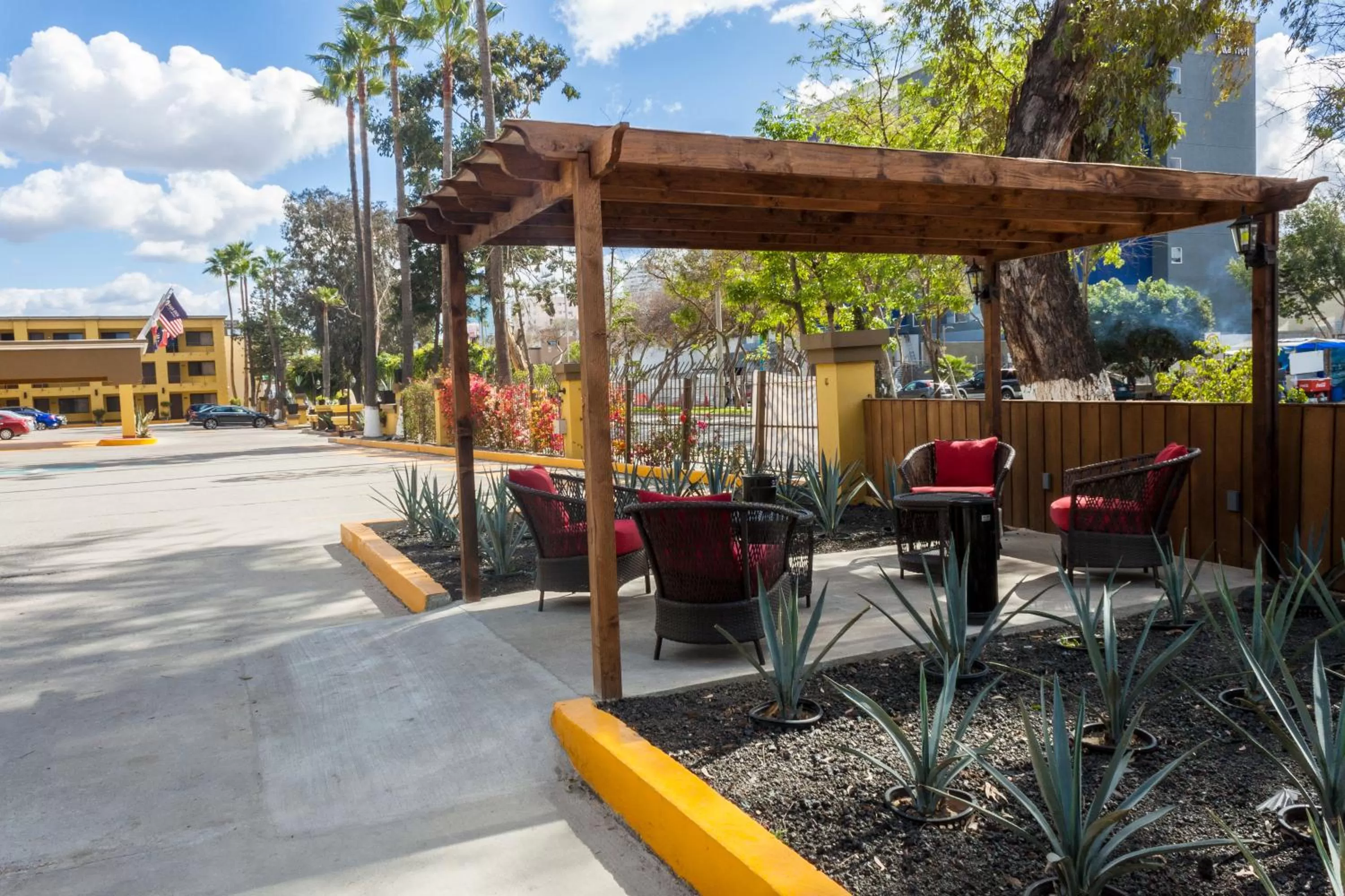 Patio in Baja Inn Hoteles Rio