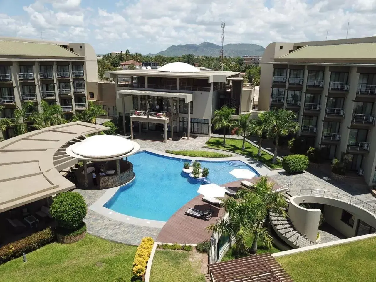 Garden, Pool View in Hotel Vip Executive Tete