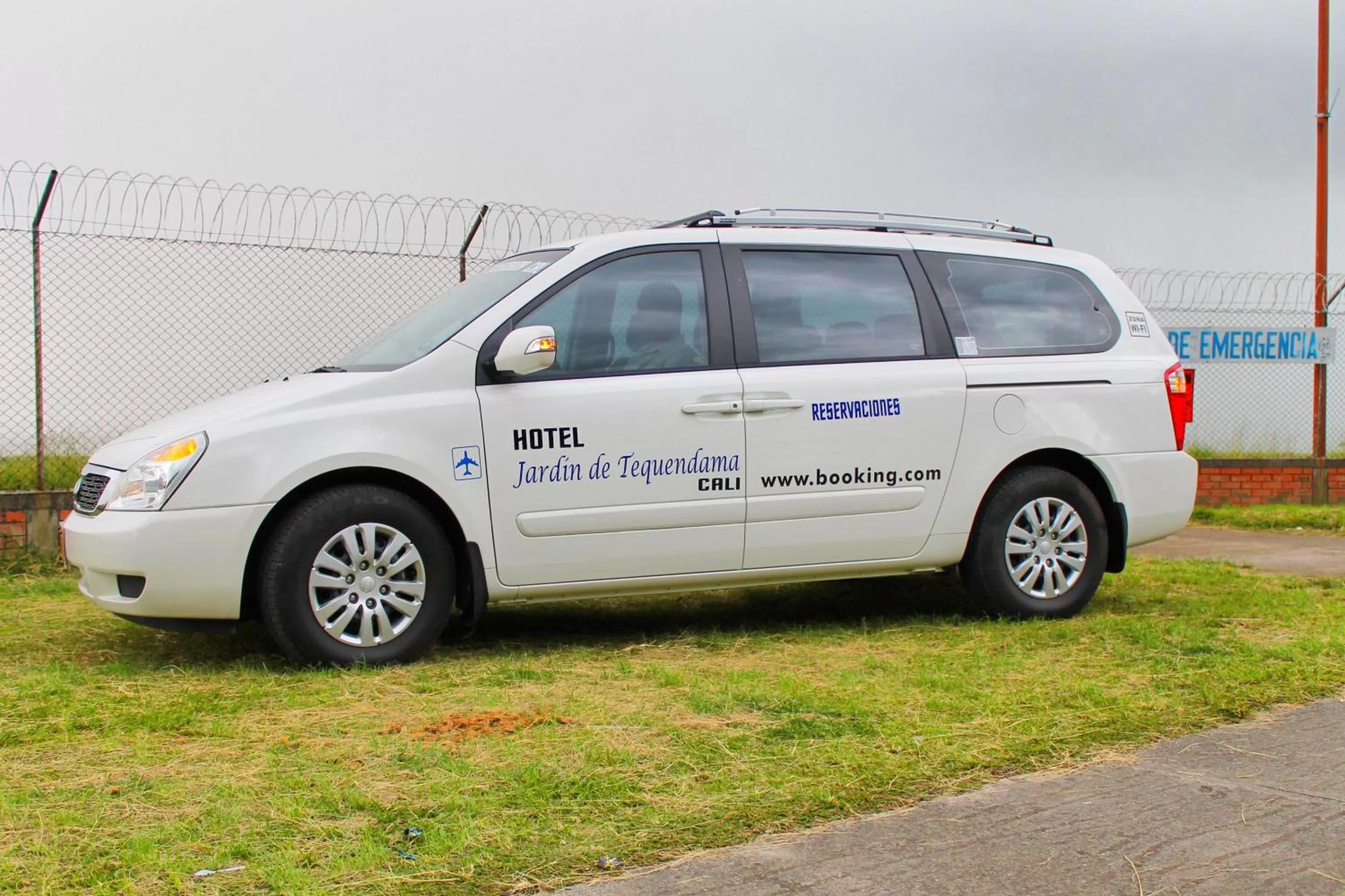 Property building in Hotel Jardin De Tequendama