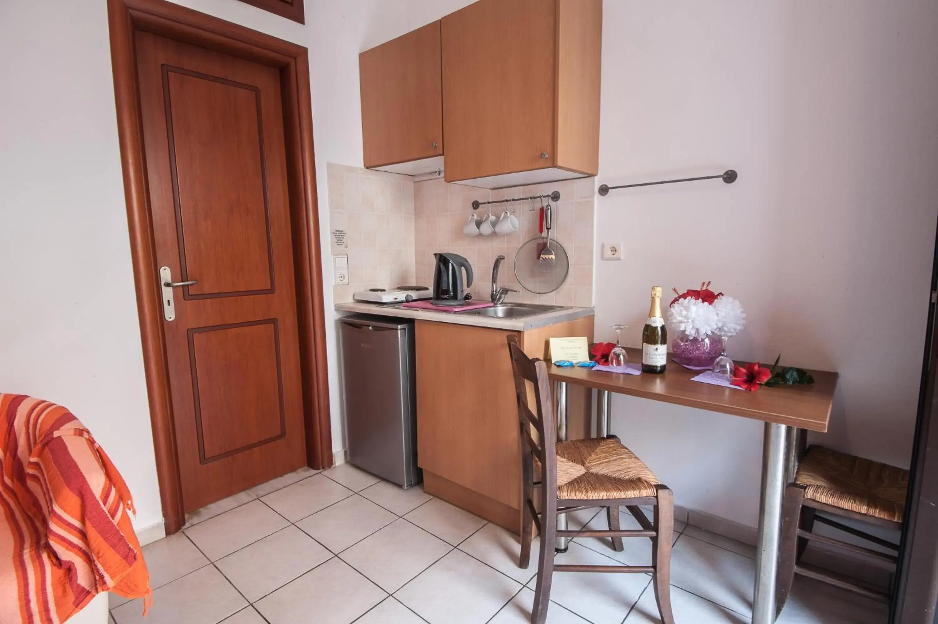 Kitchen or kitchenette, Kitchen/Kitchenette in Elounda Sunrise Apartments