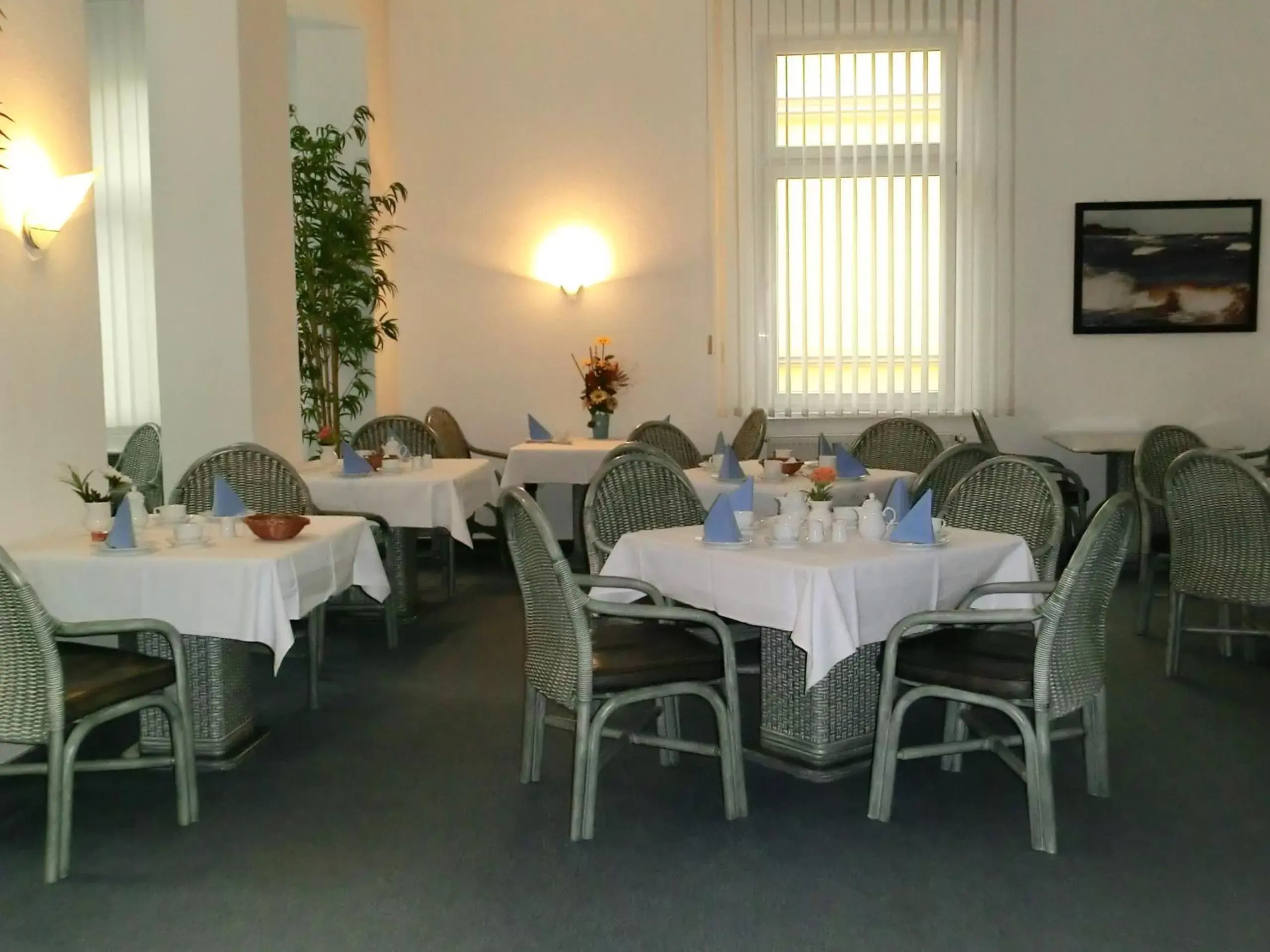 Restaurant/Places to Eat in Hotel Villa Strandrose