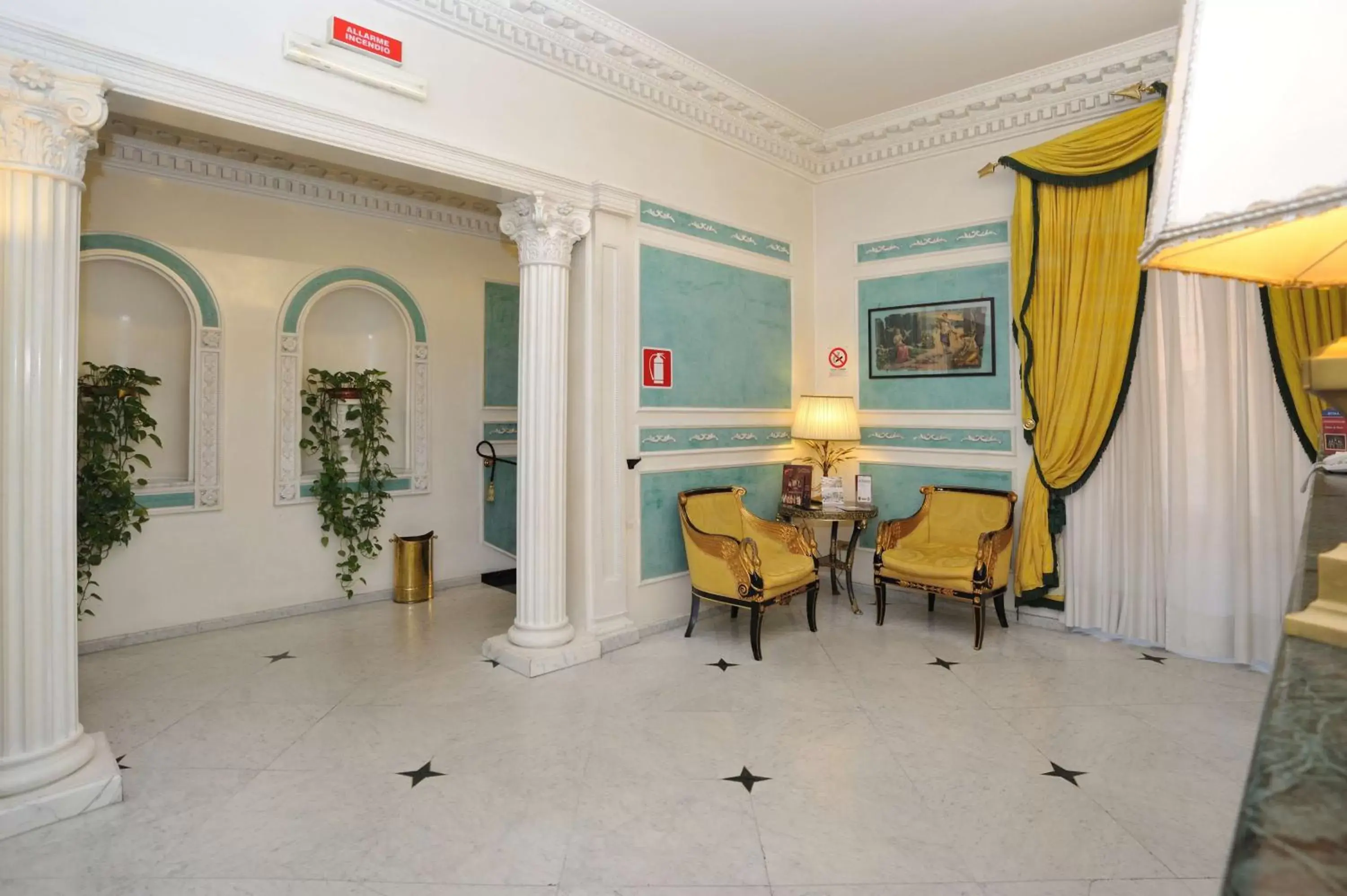 Lobby or reception in Hotel Virgilio