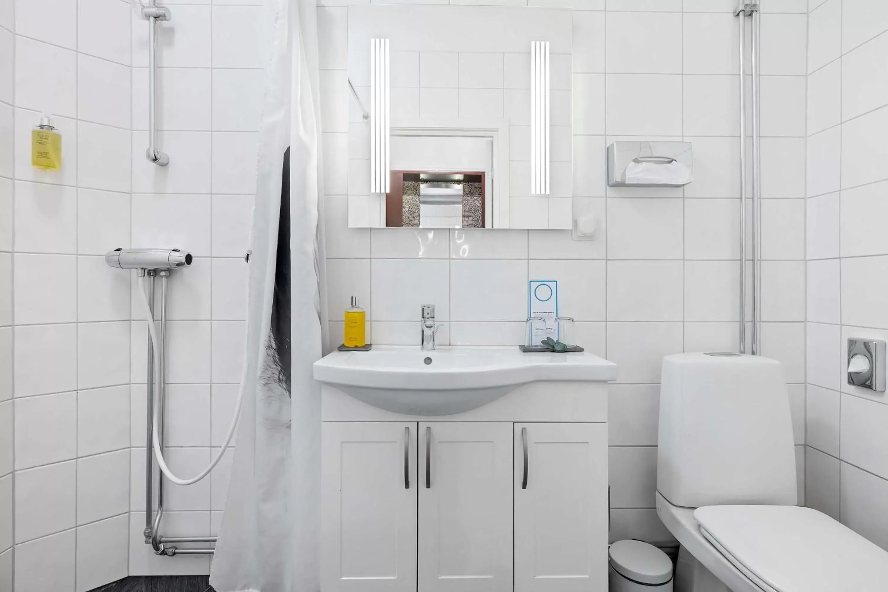 Bathroom in Sure Hotel by Best Western Centric