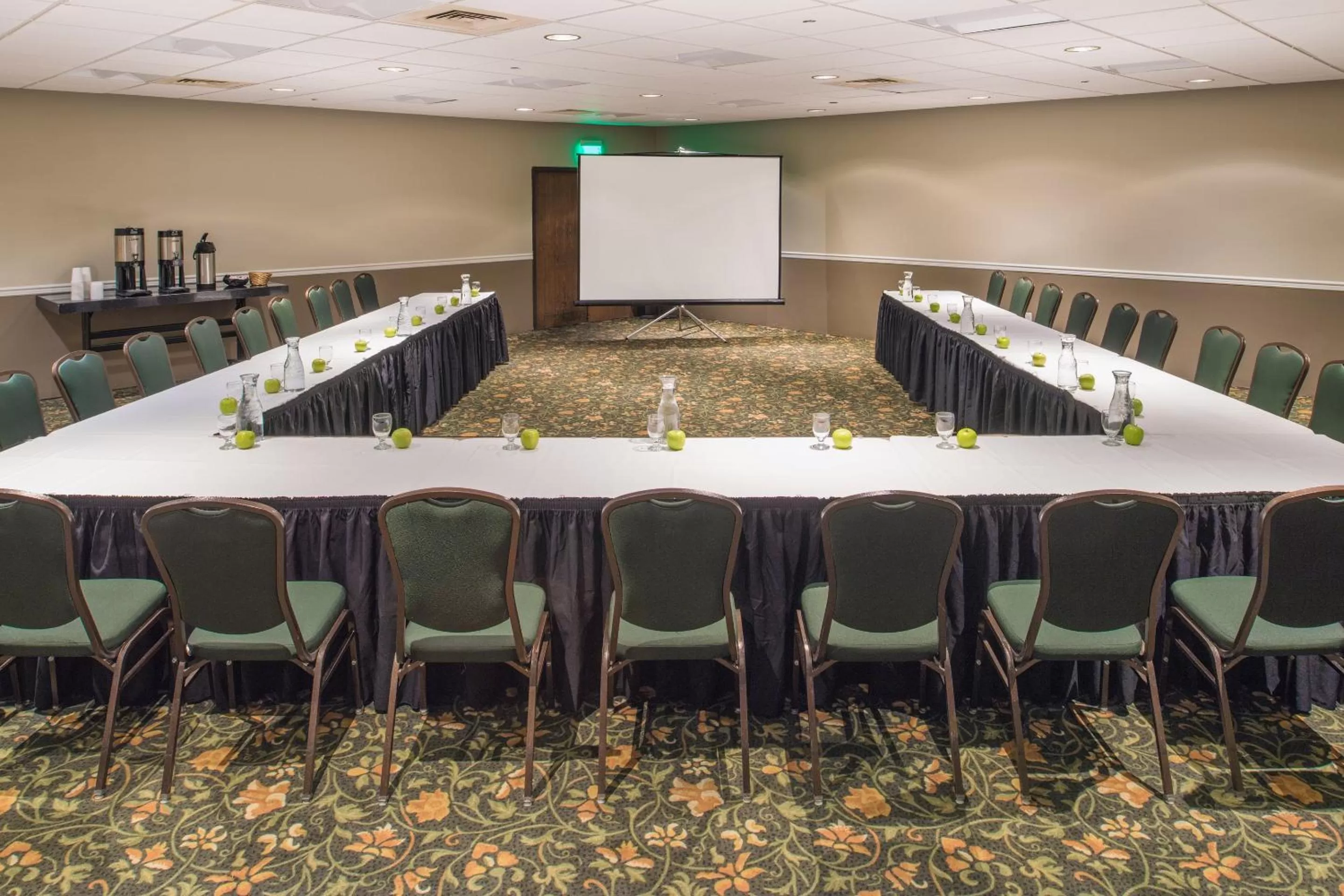Banquet/Function facilities in Red Lion Hotel Kennewick Columbia Center
