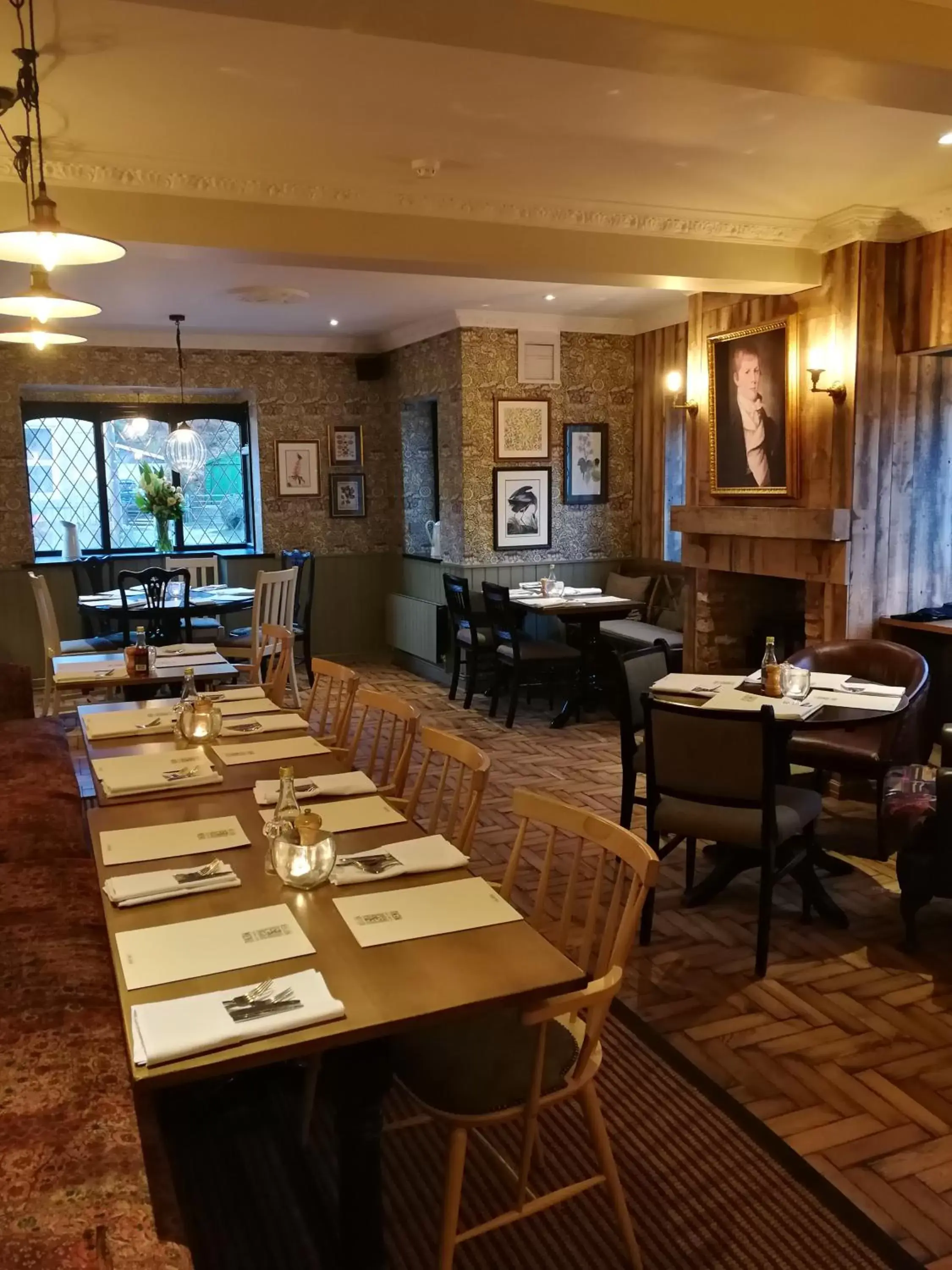 Dining area, Restaurant/Places to Eat in The Red Lion Hawkshaw