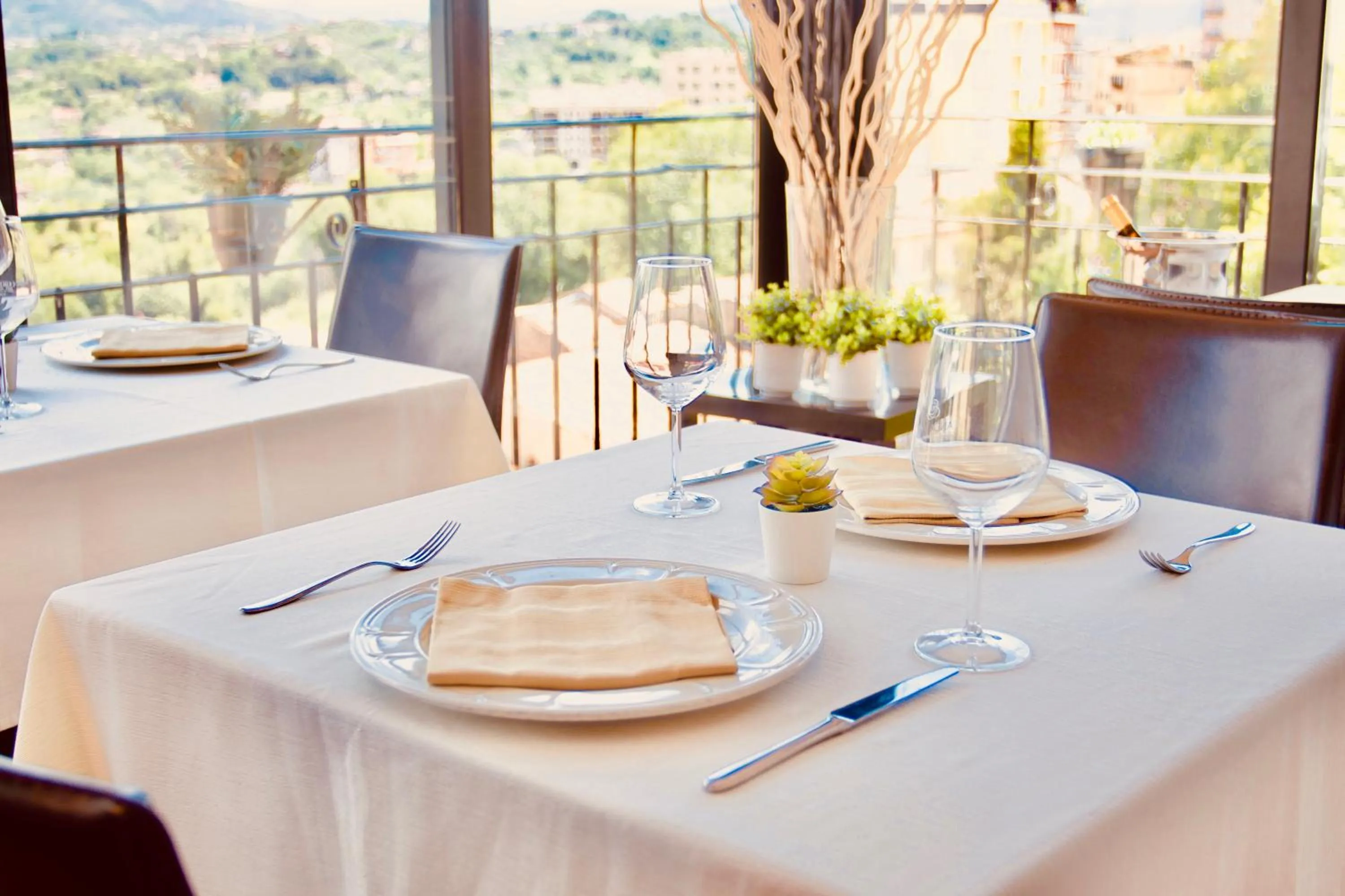 Restaurant/places to eat in Hotel Ristorante Garibaldi