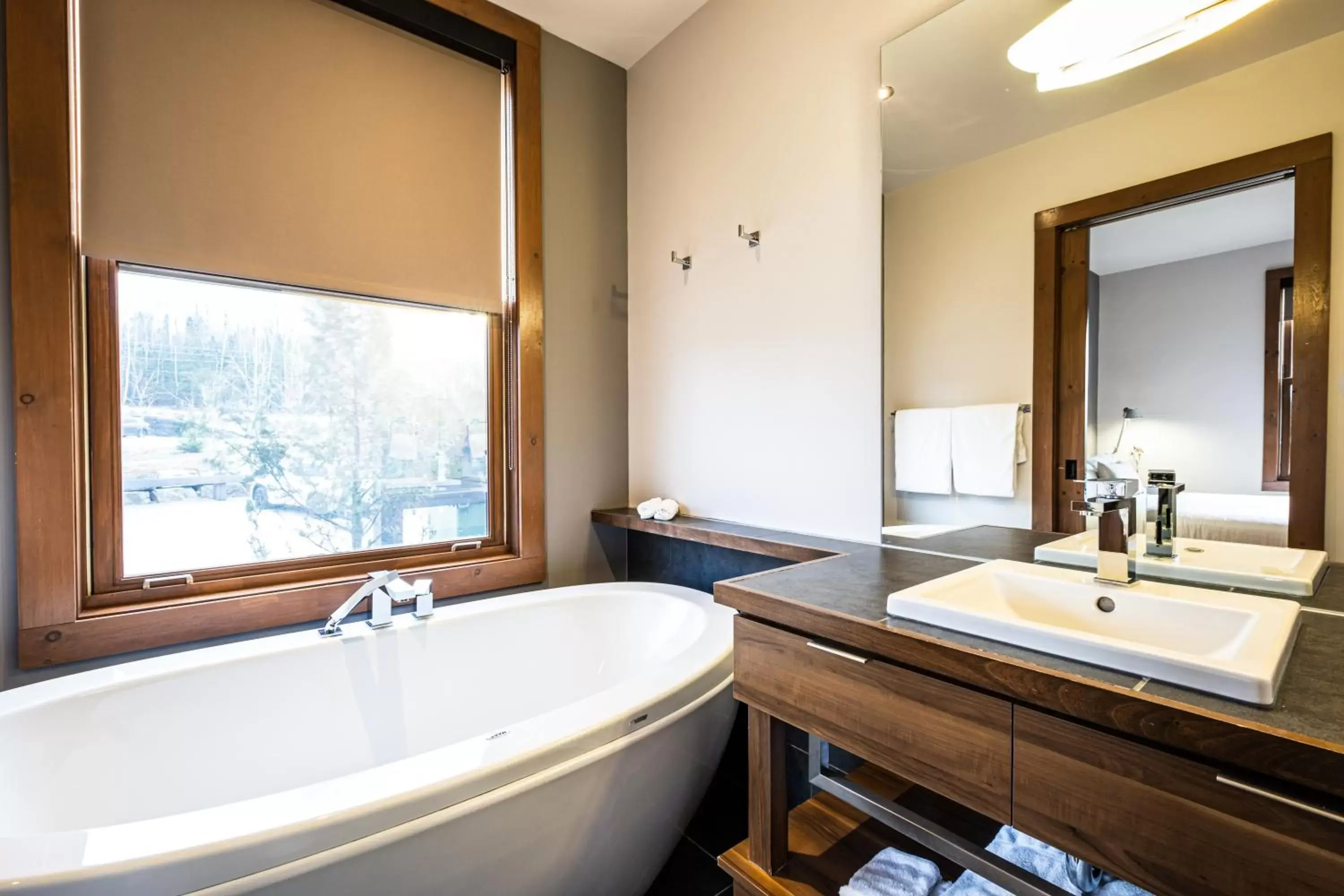 Bathroom in Suites-sur-Lac