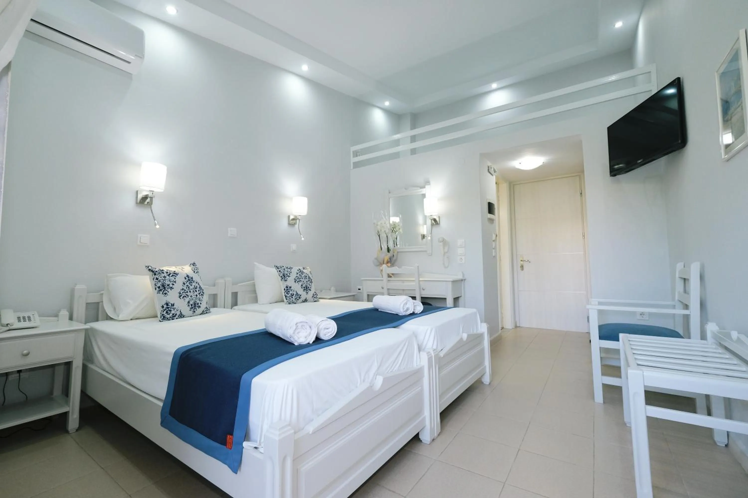 Bedroom, Bed in Ifestos Hotel