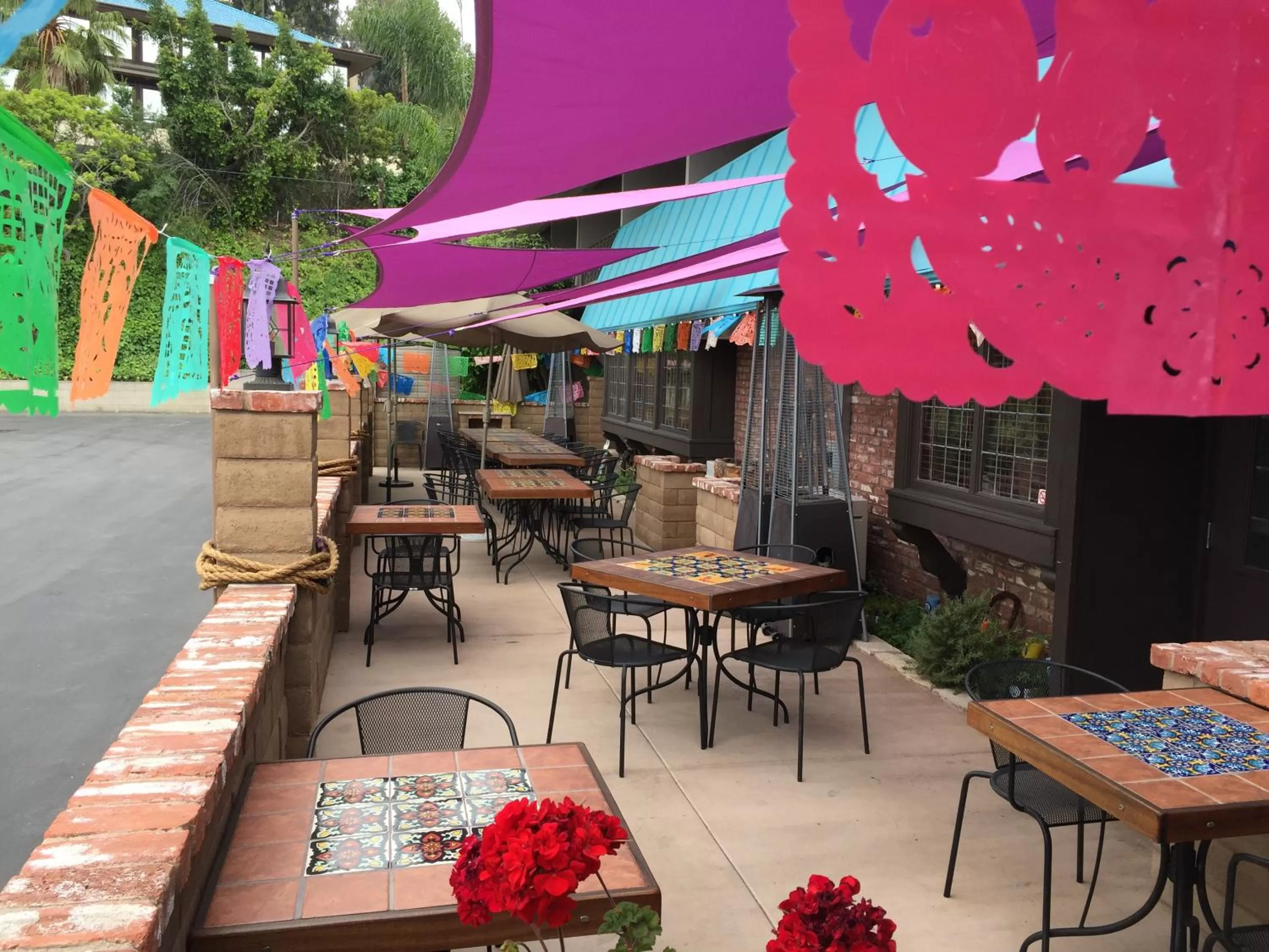 Restaurant/places to eat in Kings Inn