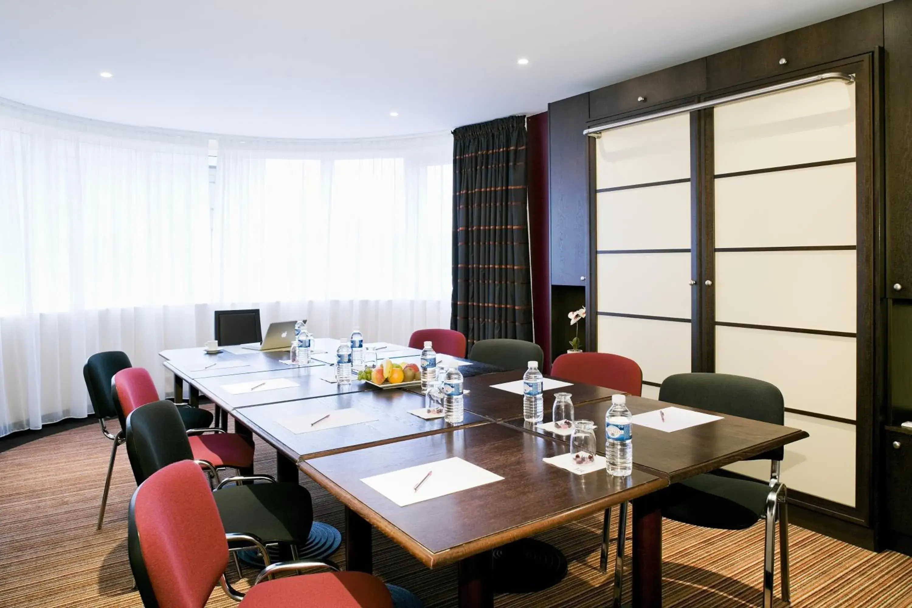 Business facilities in Hotel Mercure Rennes Cesson