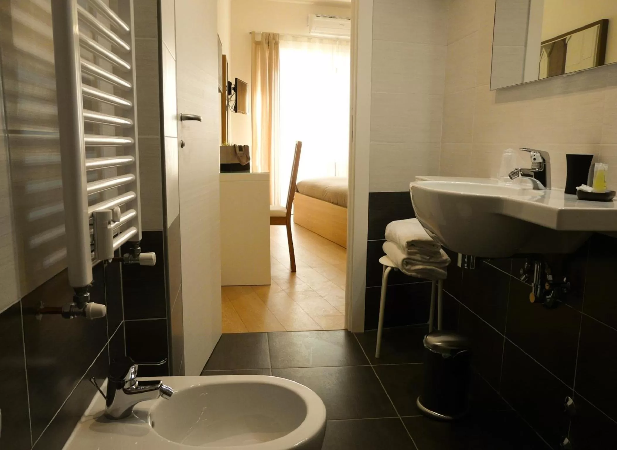 Bathroom in Atticoromantica