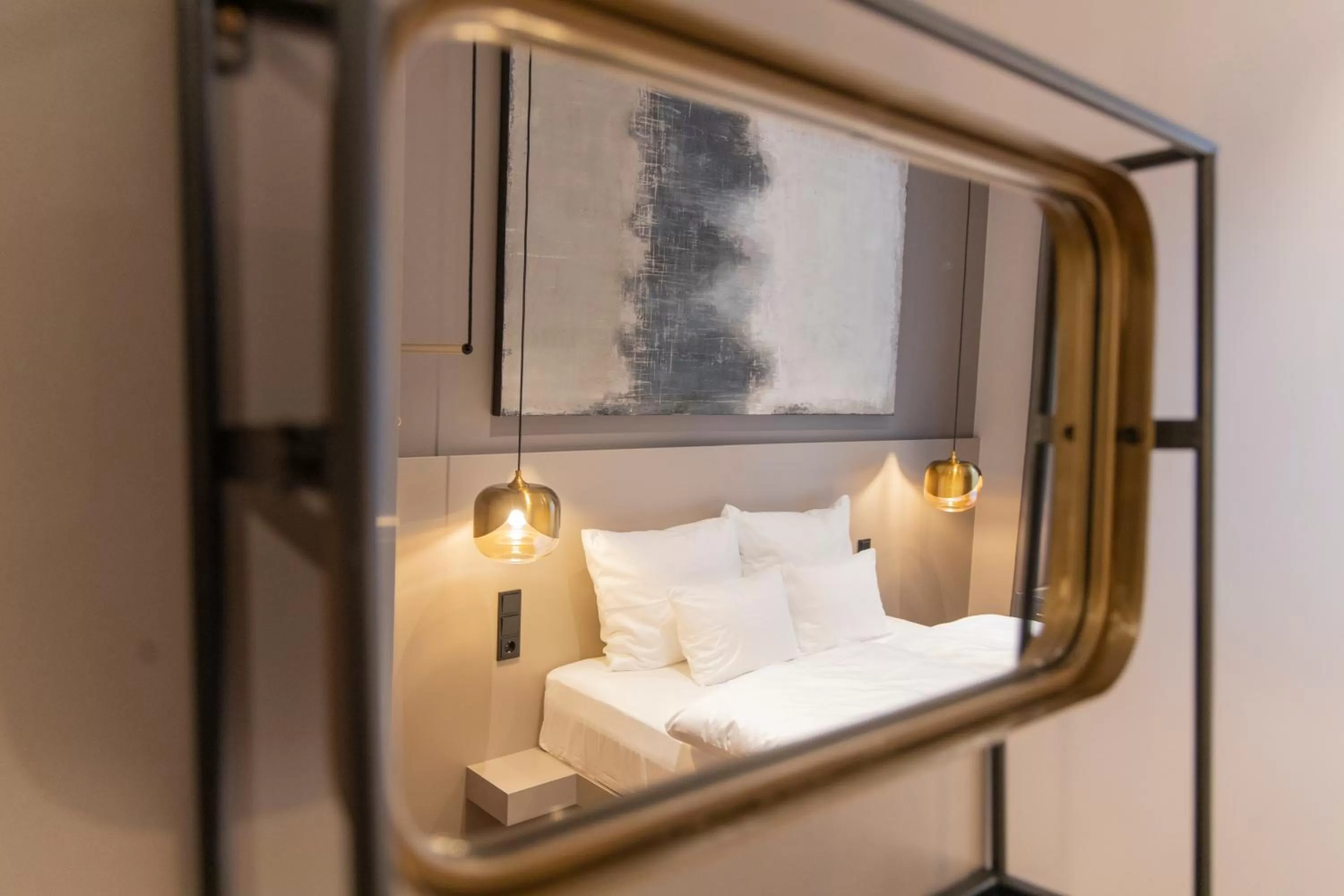 Photo of the whole room, Bed in Munich Rooms Hotel