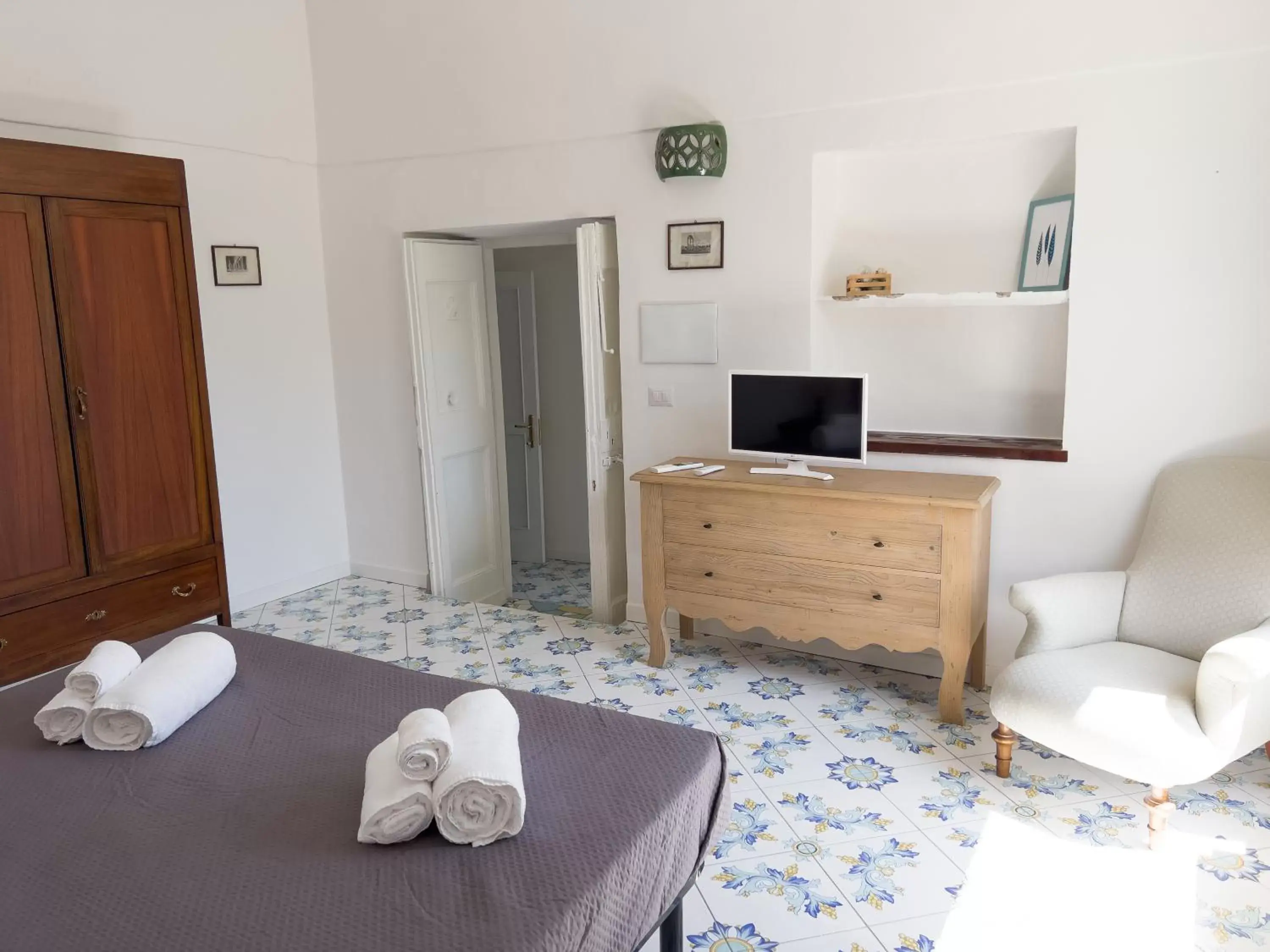 Deluxe Double Room with Sea View in Casa Niná Deluxe Double Room with Sea View in Casa Niná