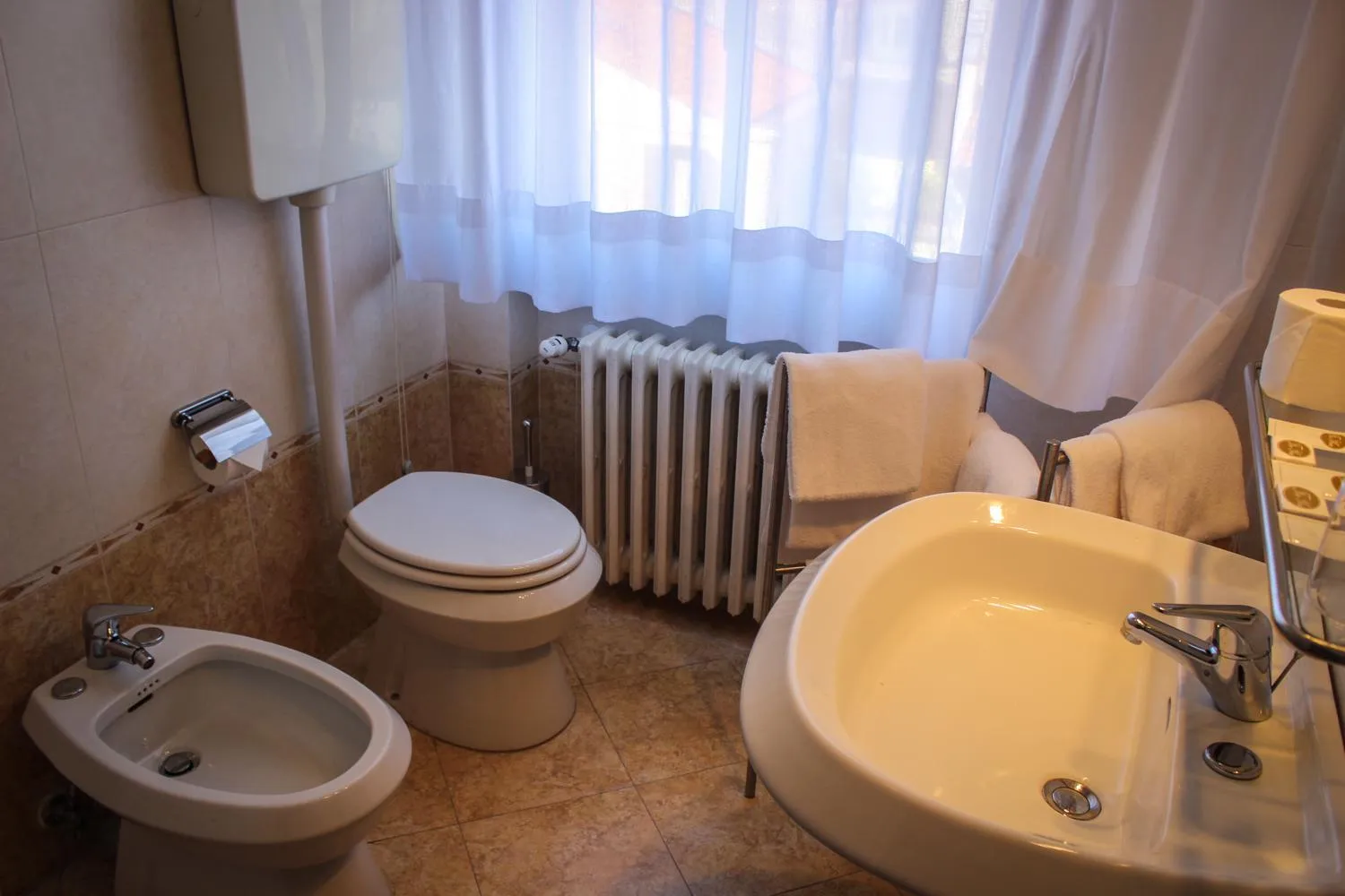 Bathroom in Hotel Centrale