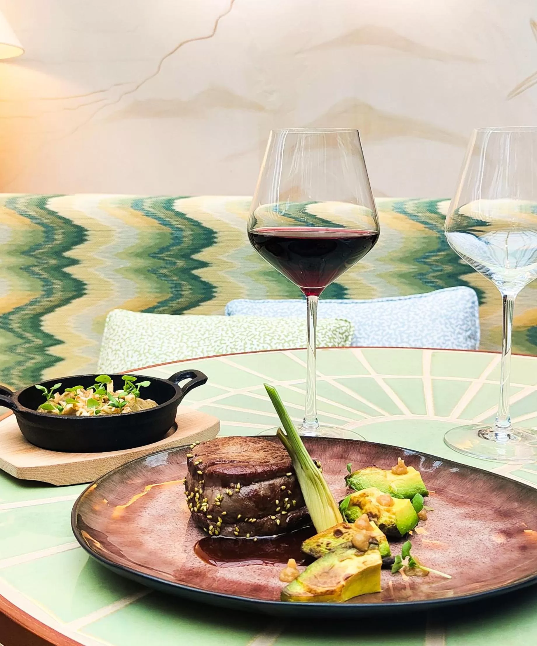 Restaurant/places to eat in Hôtel La Pérouse Nice Baie des Anges