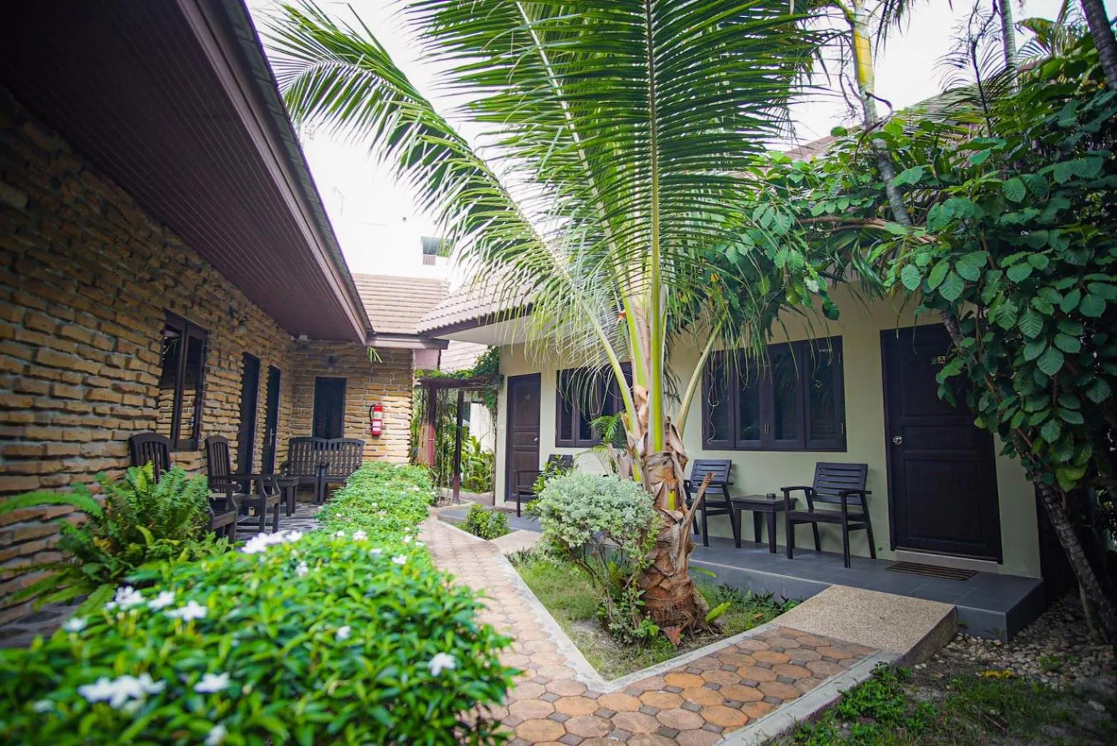 Property building in Capricorn Village - SHA Extra Plus