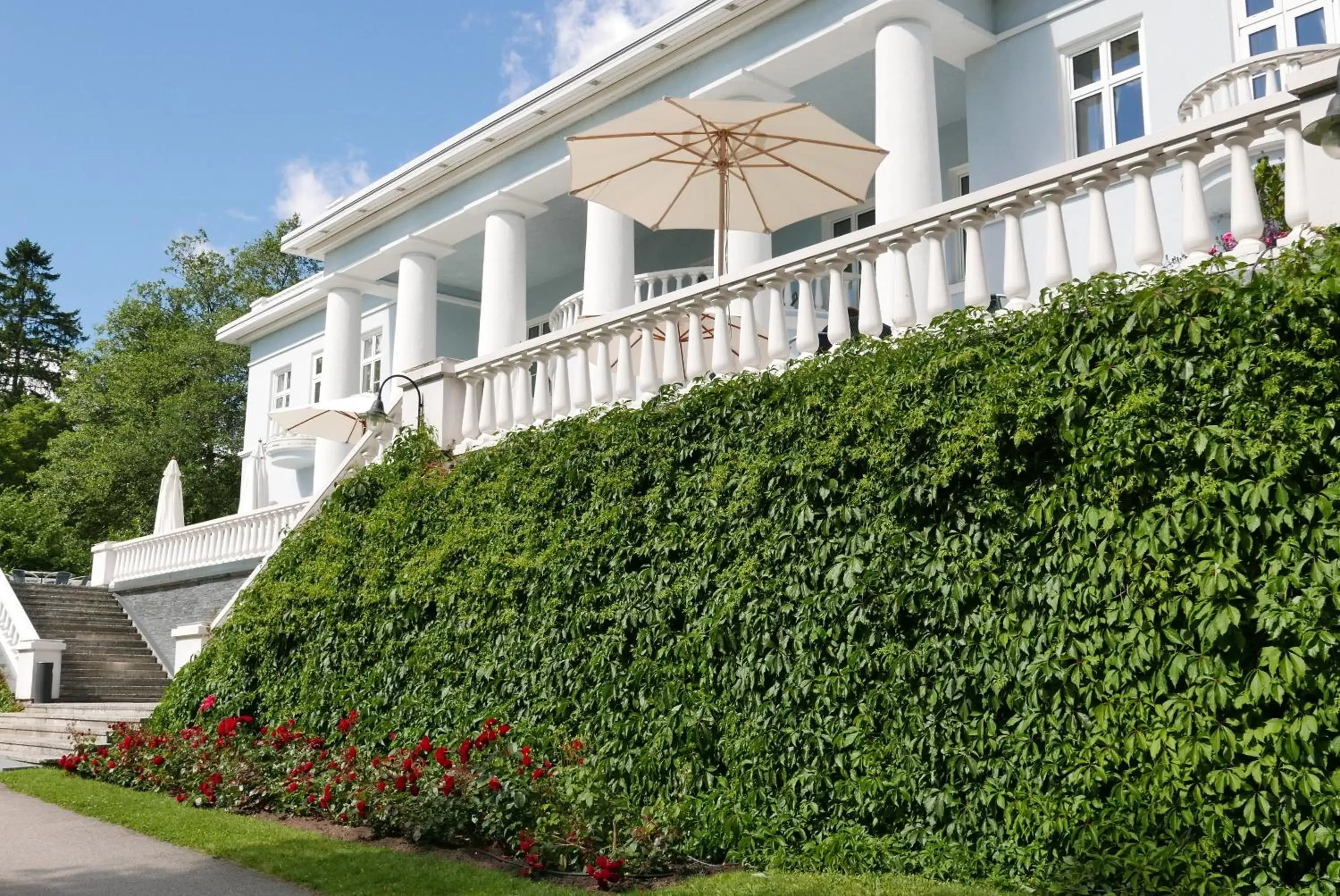 Facade/entrance, Property Building in Hotel Haikko Manor & Spa