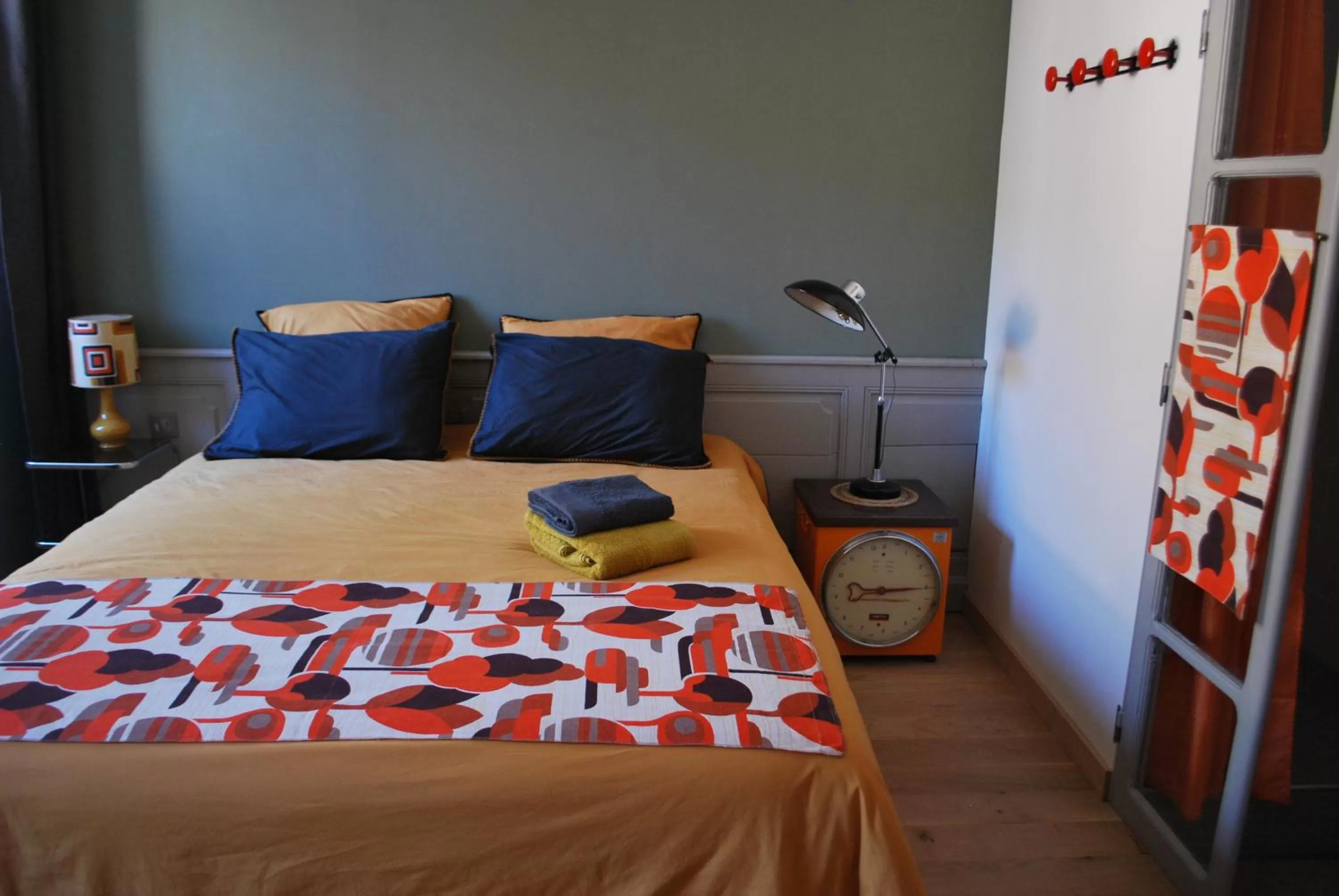 Photo of the whole room, Bed in Natangora