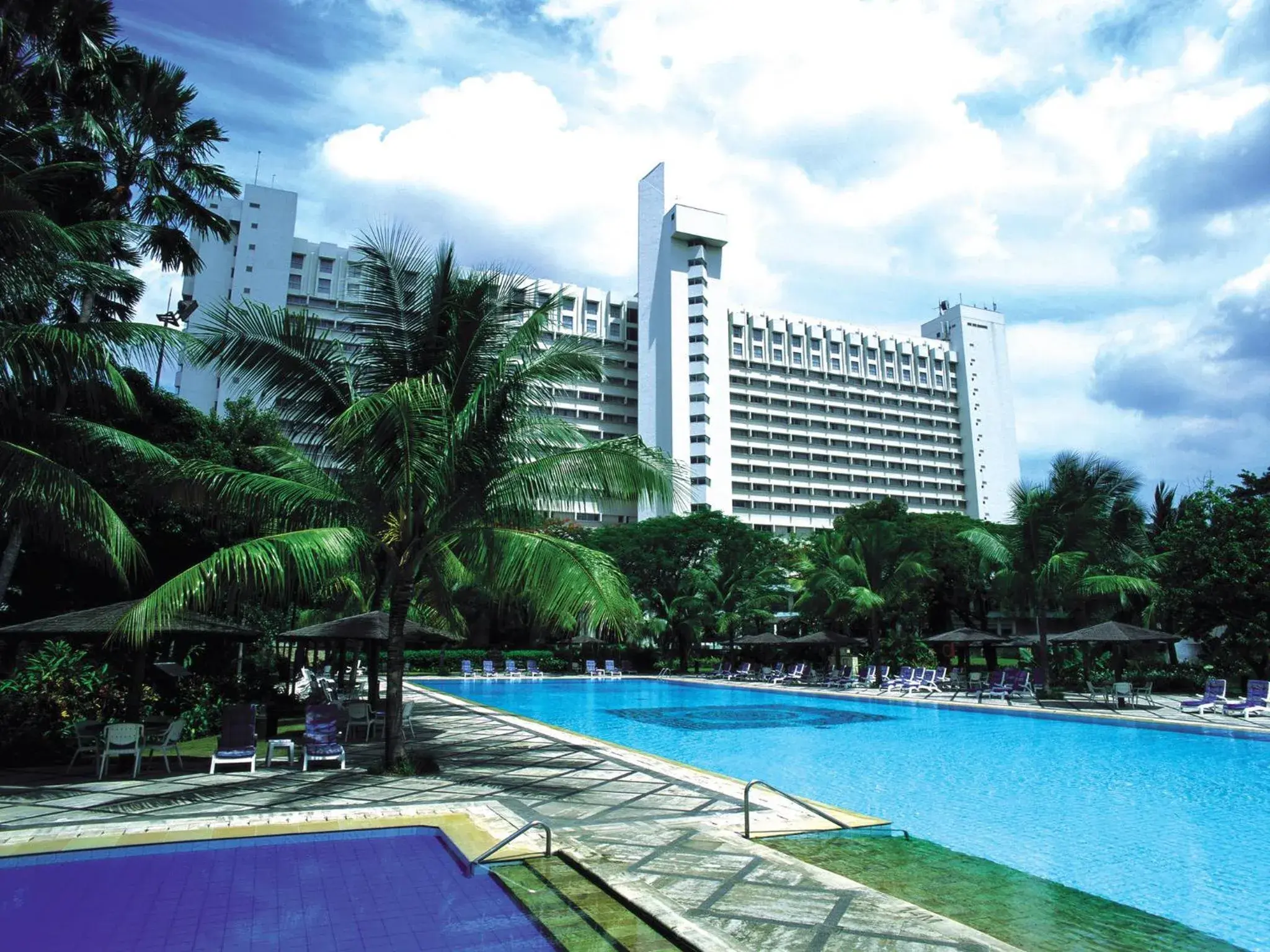 Facade/entrance, Swimming Pool in Borobudur Jakarta Hotel