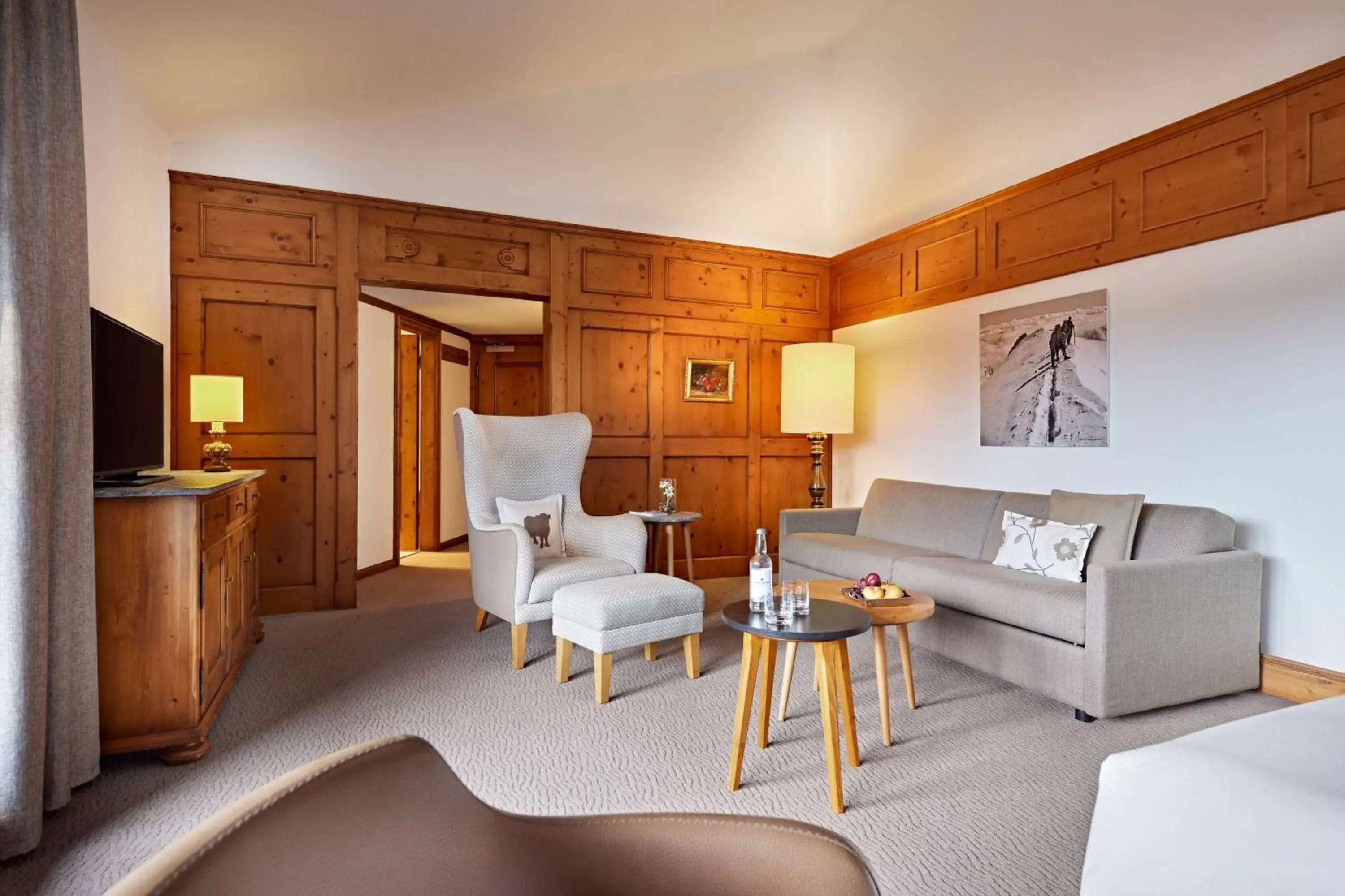 Bedroom, Seating Area in Lindner Hotel Oberstaufen Parkhotel, part of JdV by Hyatt