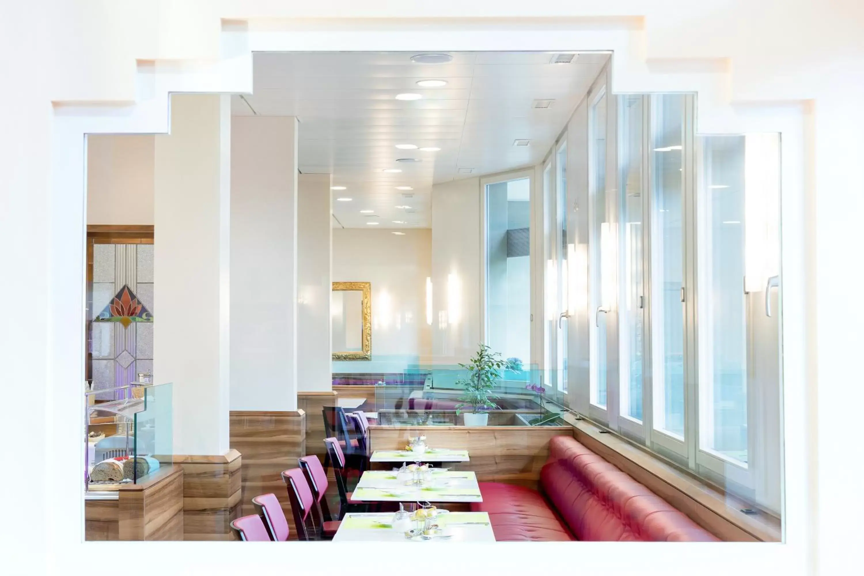 Restaurant/places to eat in Hotel Welcome Inn Restaurant/places to eat in Hotel Welcome Inn