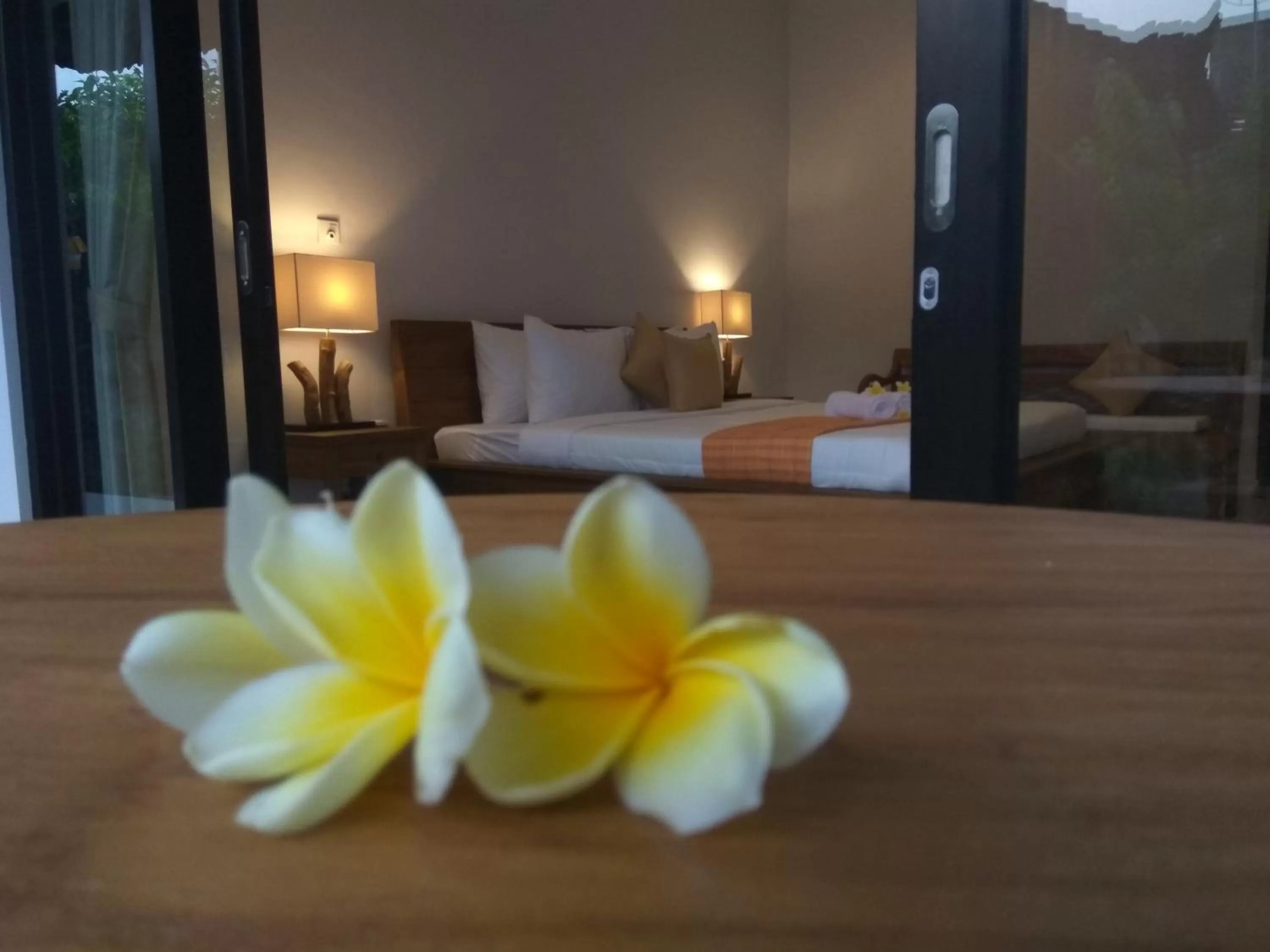 Balcony/Terrace, Bed in The Hidden Bali Inn