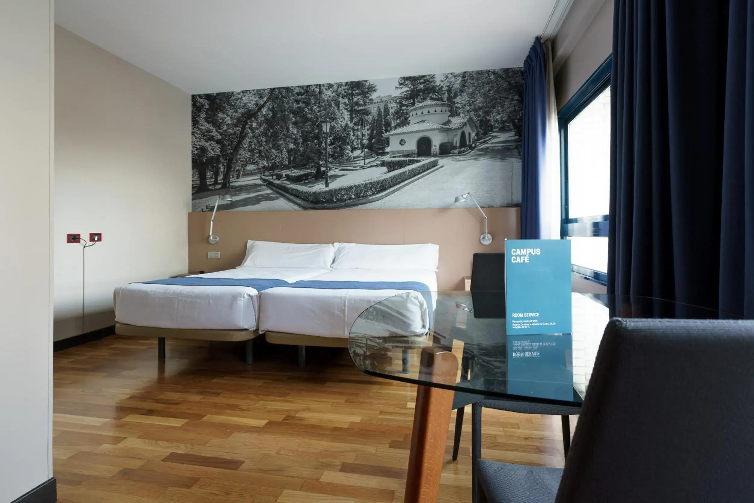 Photo of the whole room, Bed in Aparthotel Campus