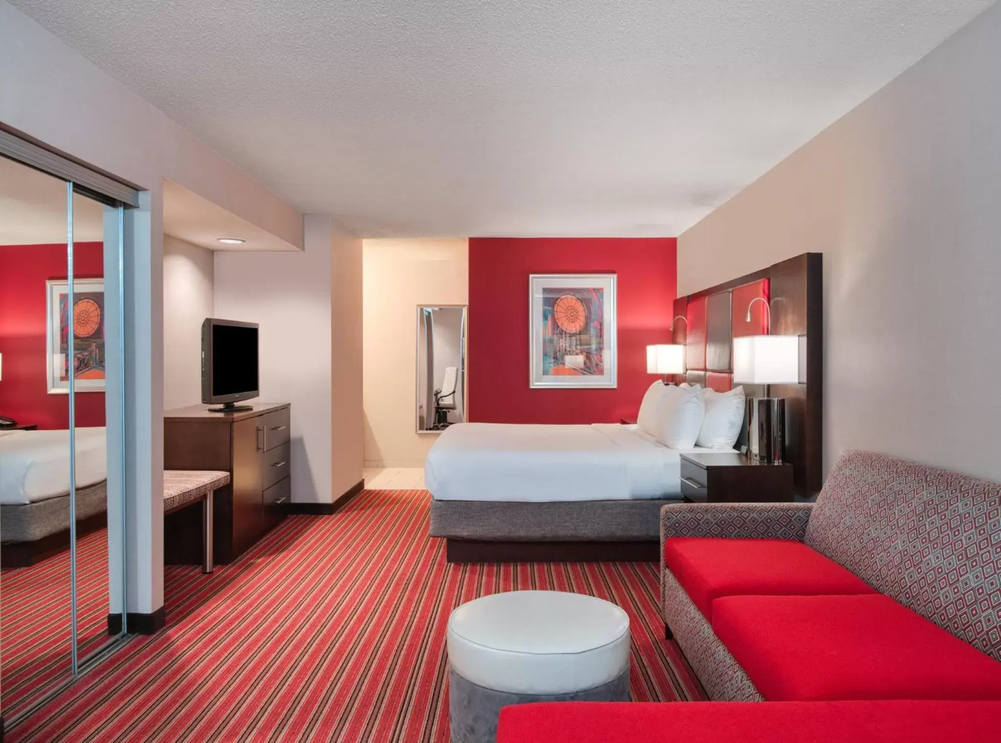 Photo of the whole room in Crowne Plaza Indianapolis-Dwtn-Union Stn, an IHG Hotel