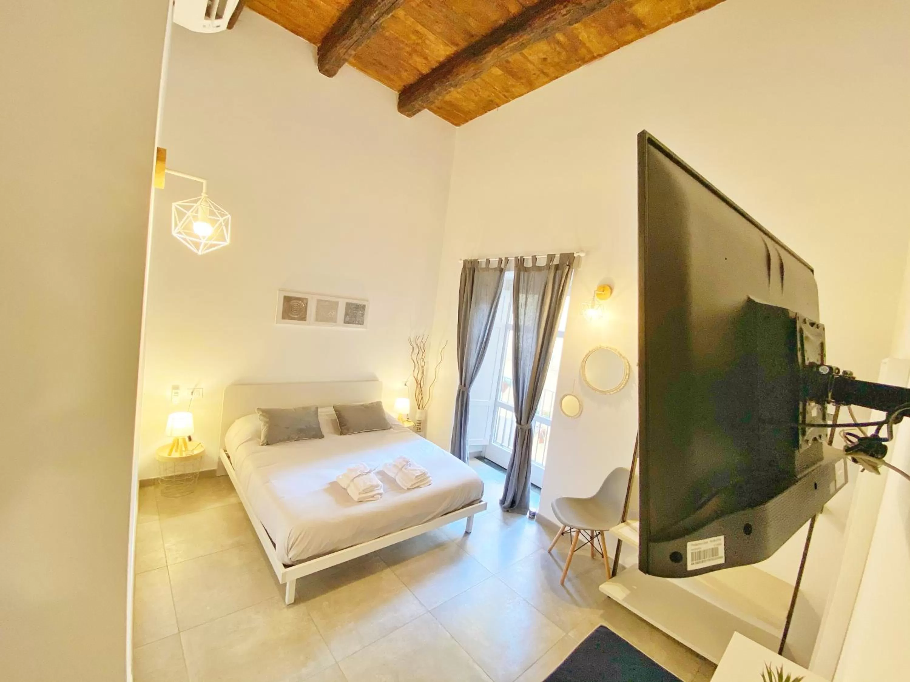 TV and multimedia in B&B Salerno IN Centro