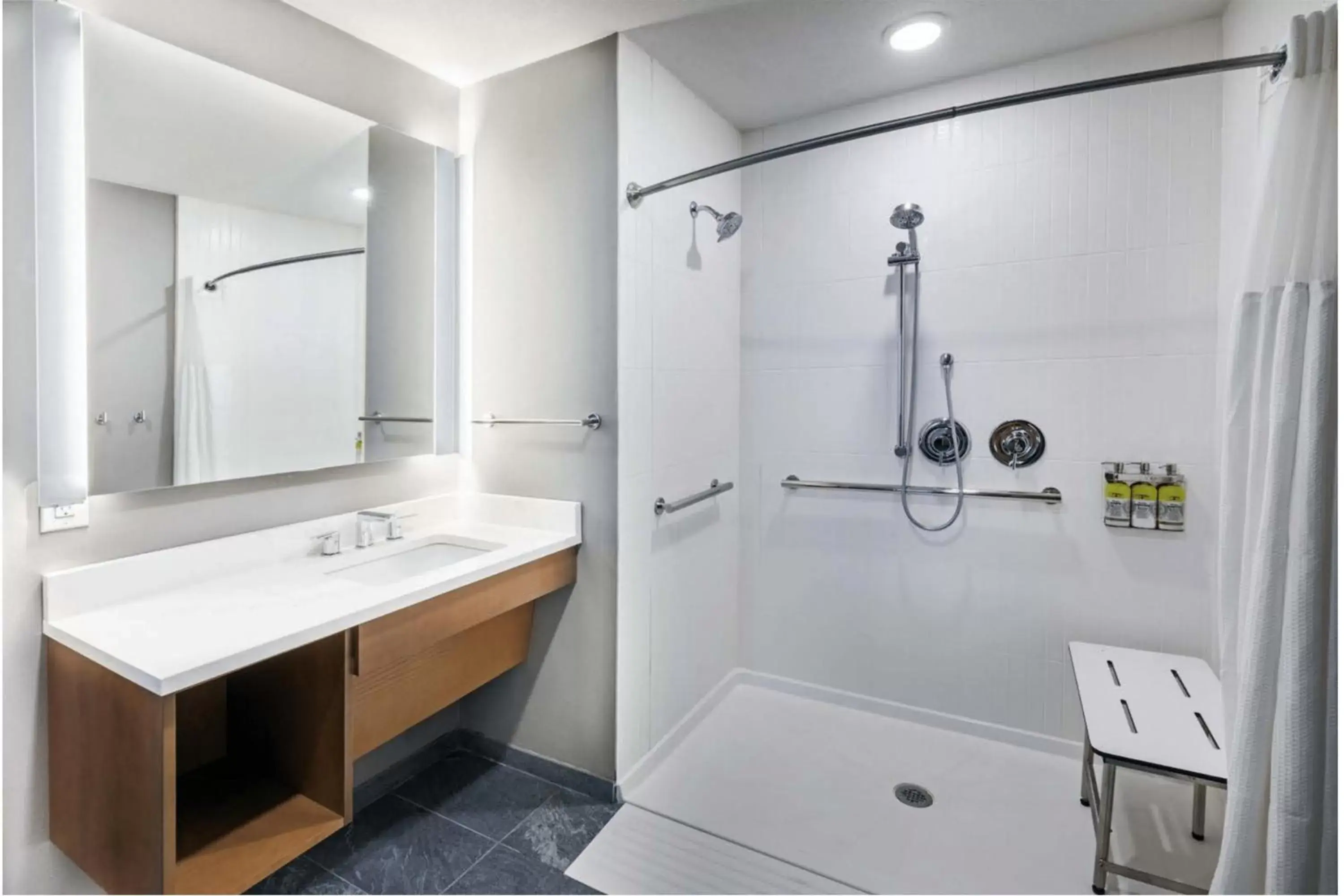 Bathroom in Staybridge Suites Waco South - Woodway by IHG Bathroom in Staybridge Suites Waco South - Woodway by IHG