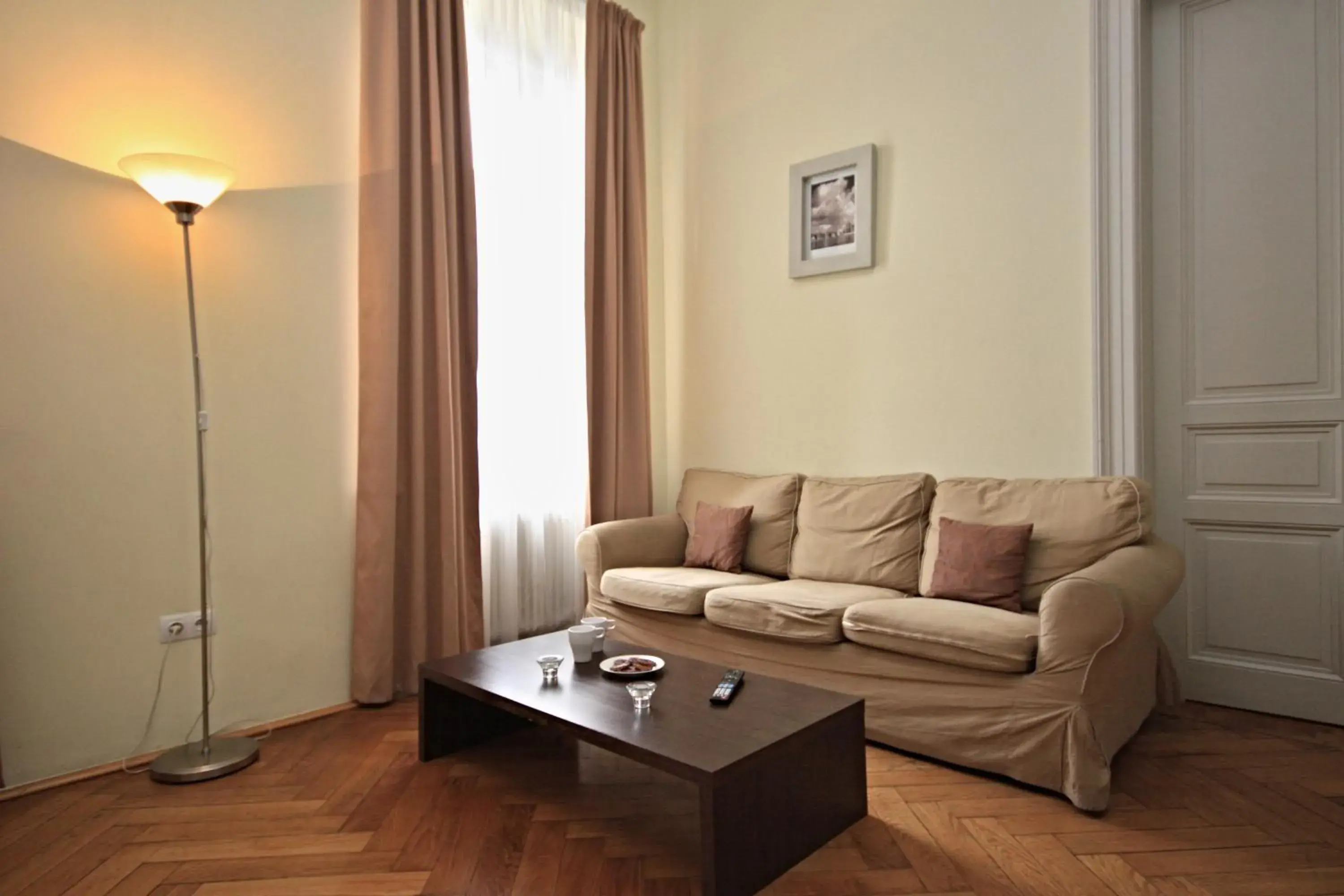 Living room, Seating Area in River View Residence