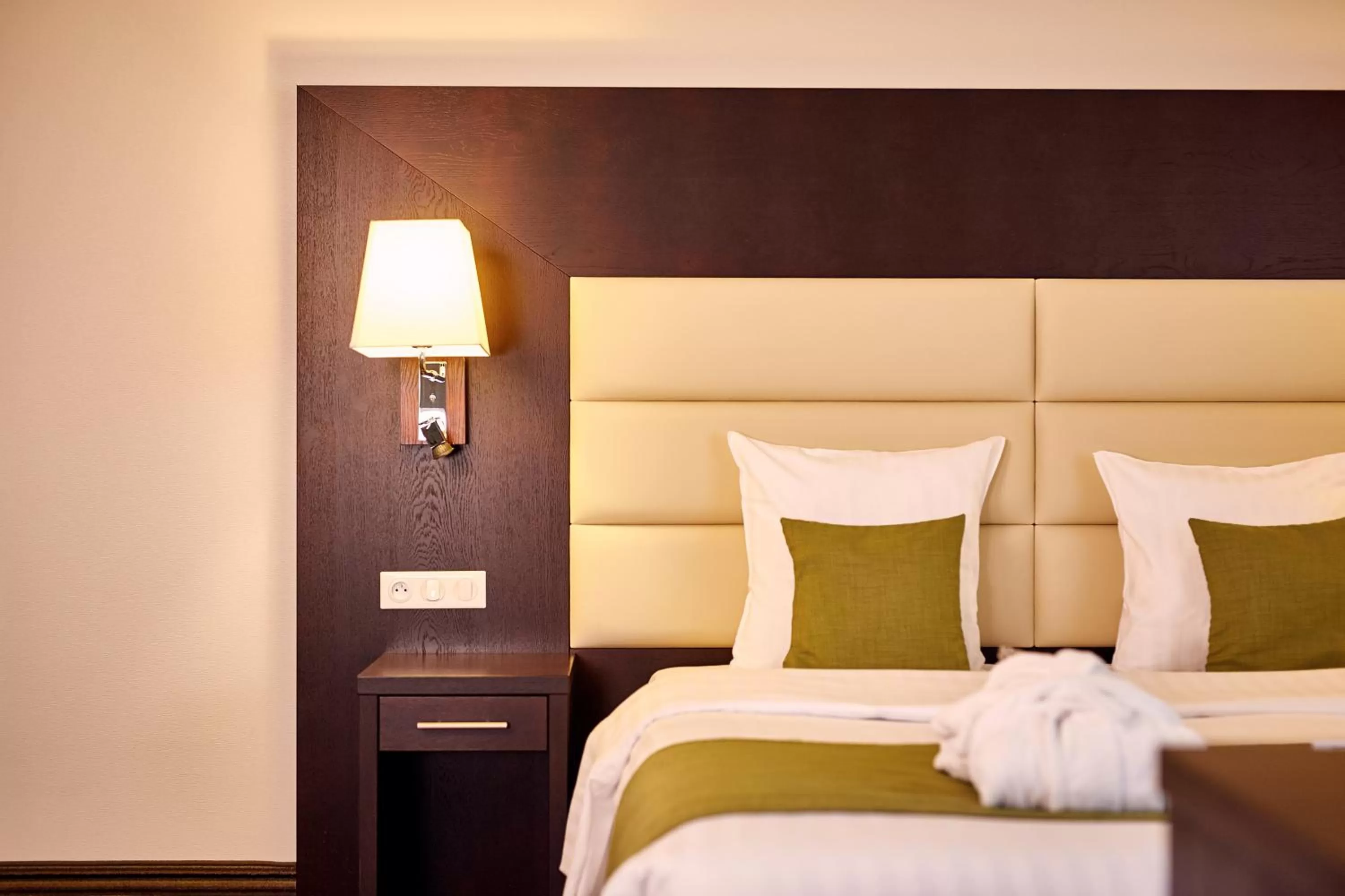 Decorative detail, Bed in Hotel Charleroi Airport - Van Der Valk