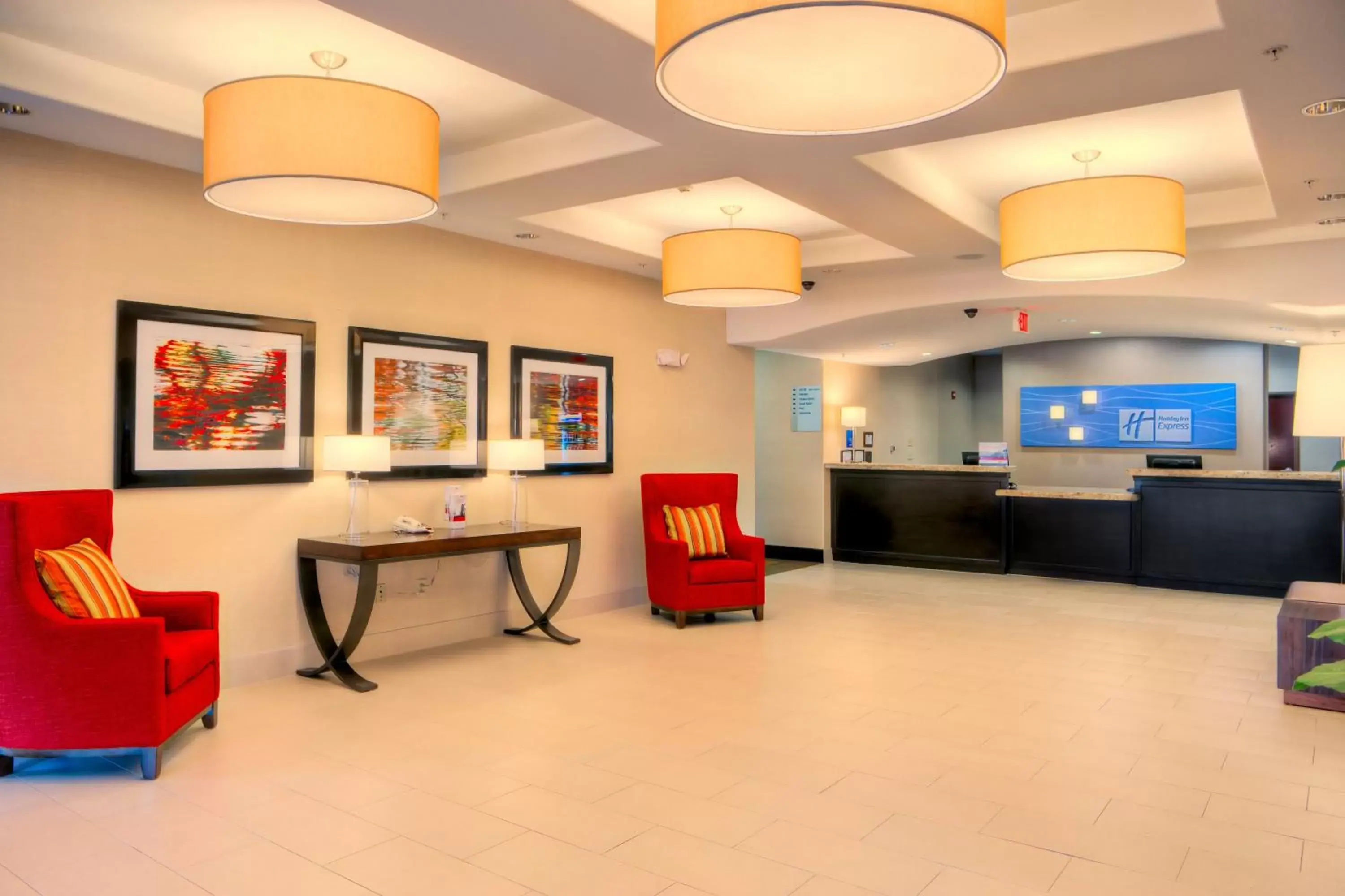 Lobby or reception, Lobby/Reception in Holiday Inn Express and Suites Granbury, an IHG Hotel