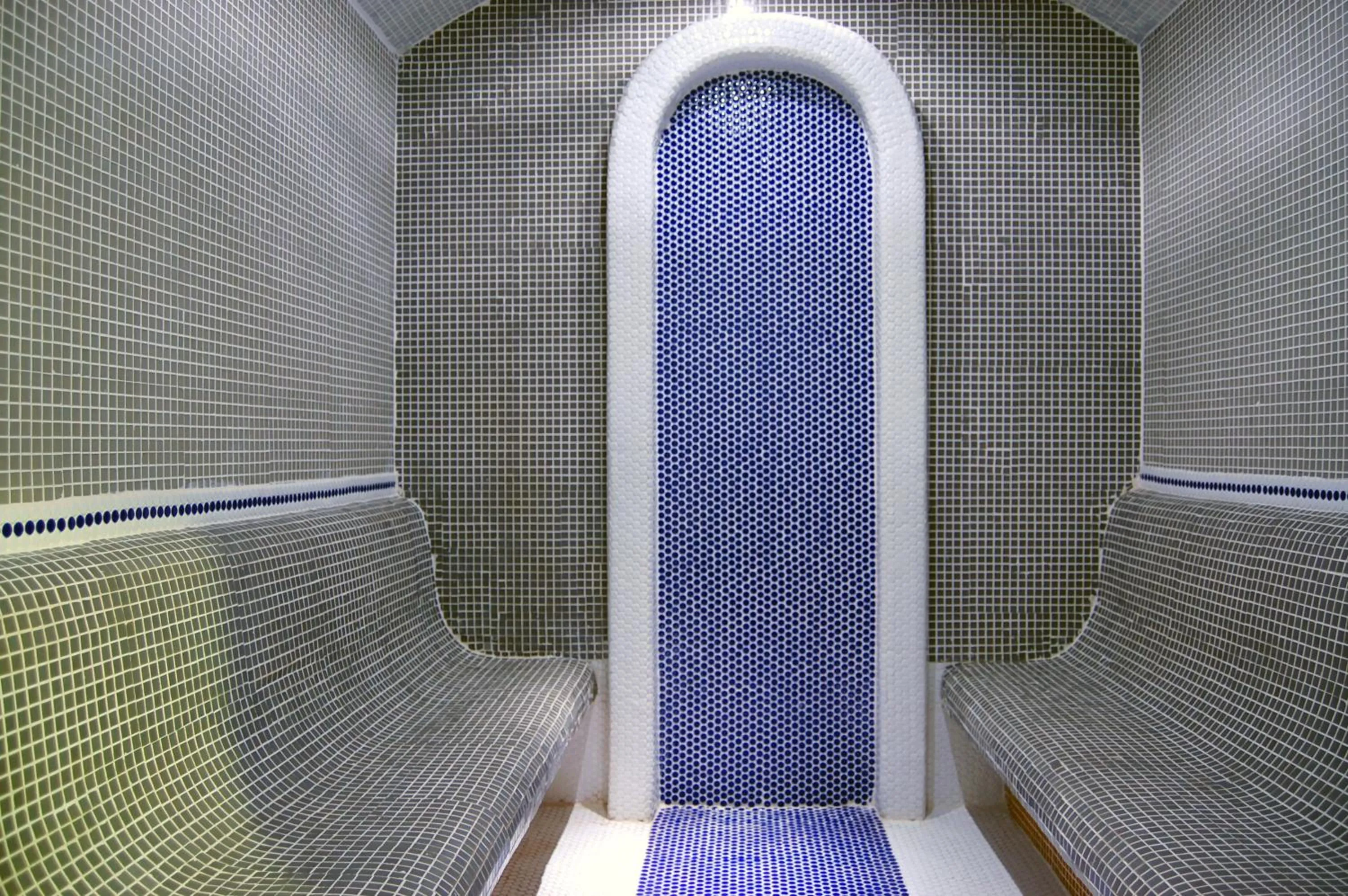 Sauna in Royal View Hotel and SPA