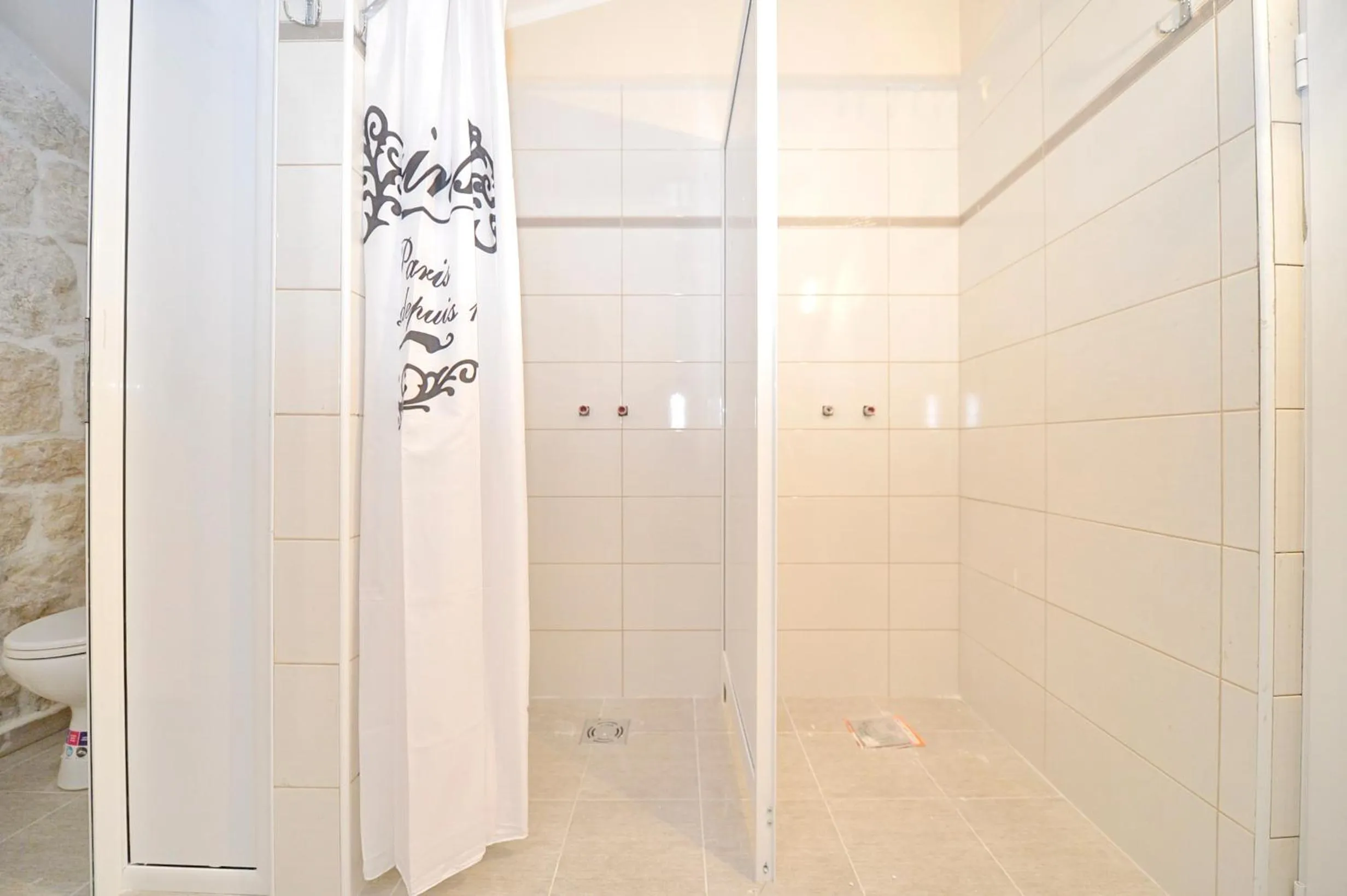 Bathroom in Hostel Pupa