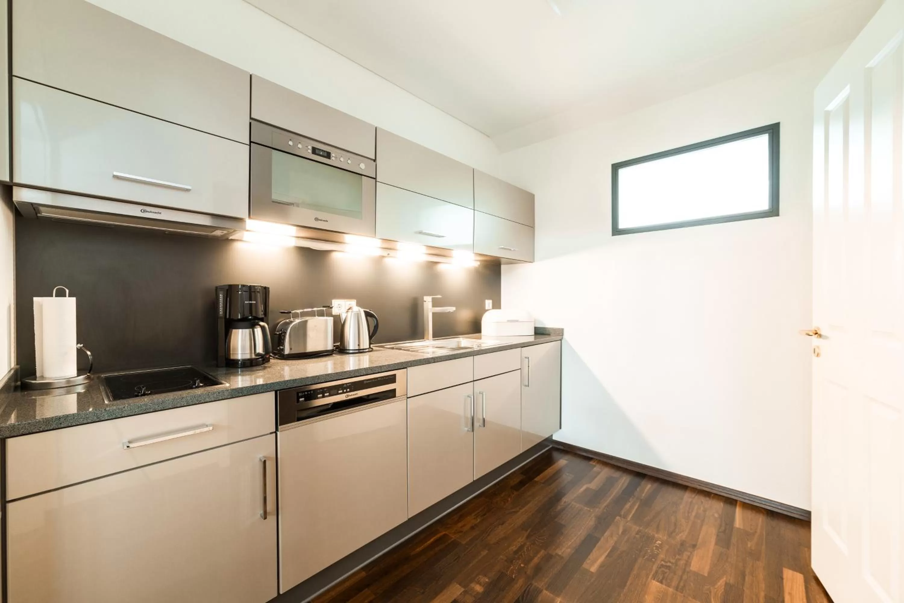 Photo of the whole room in Hotel Suitess