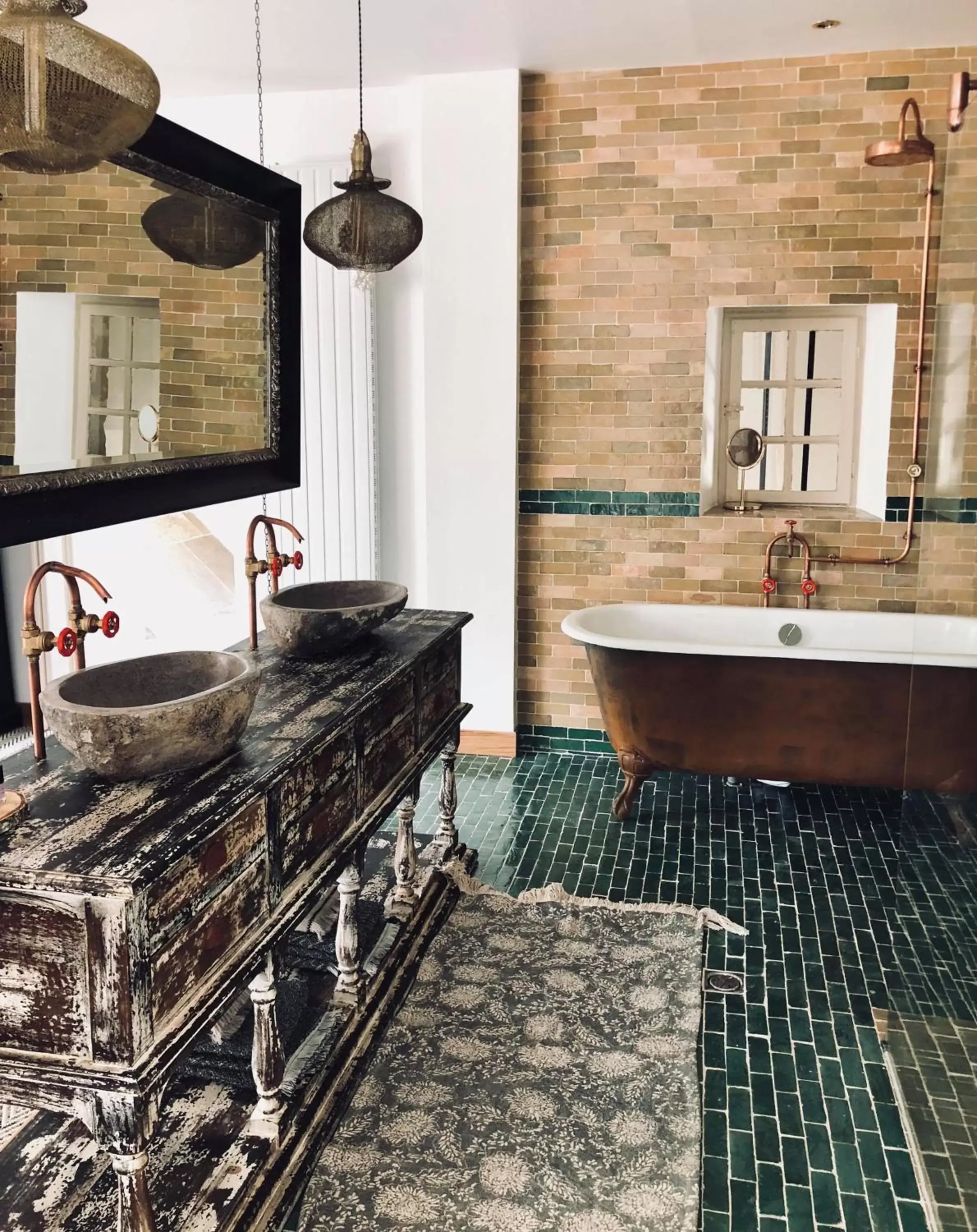 Toilet, Bathroom in L'abbaye Saint Michel