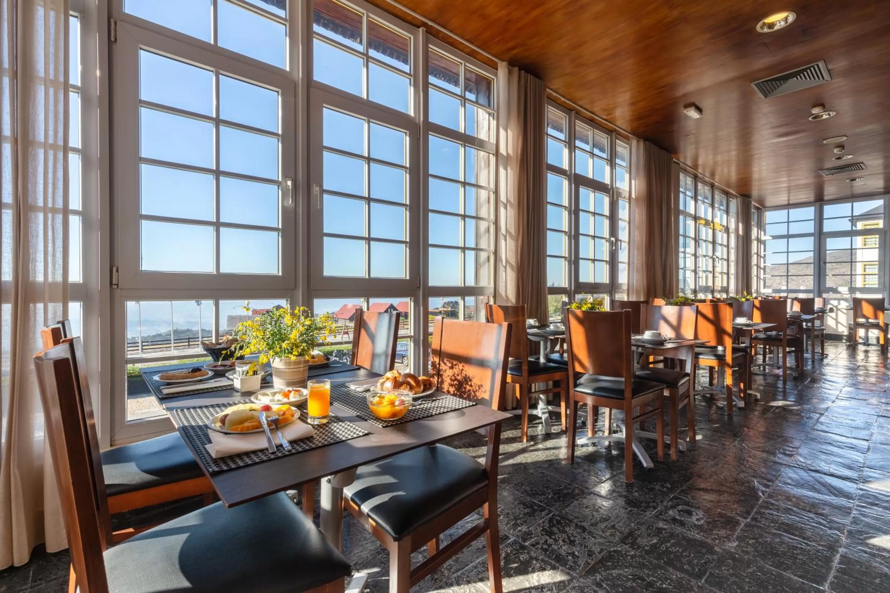 Restaurant/places to eat in Luna Hotel Serra da Estrela