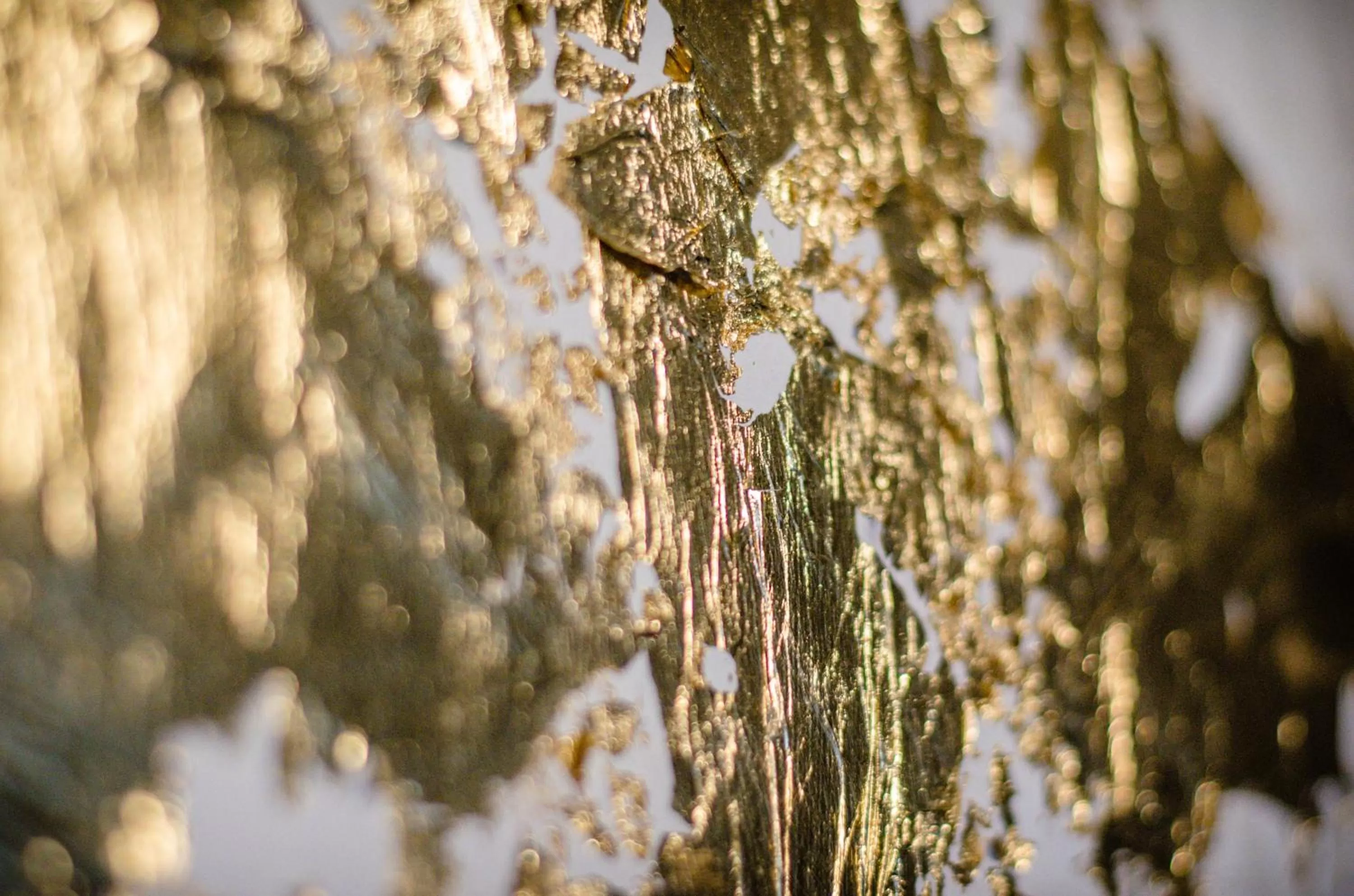 Decorative detail in The White Queen B&B